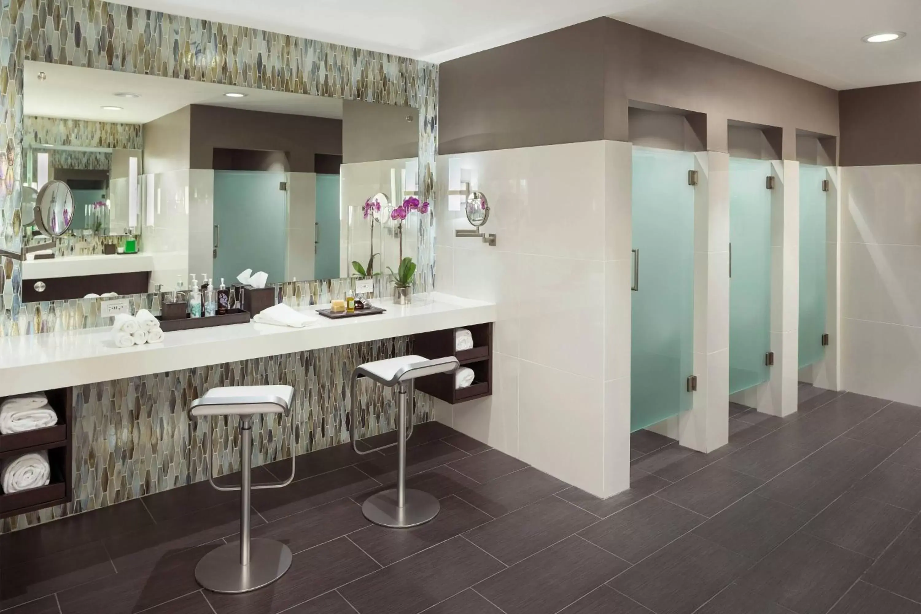 Spa and wellness centre/facilities, Kitchen/Kitchenette in ADERO Scottsdale Resort, Autograph Collection