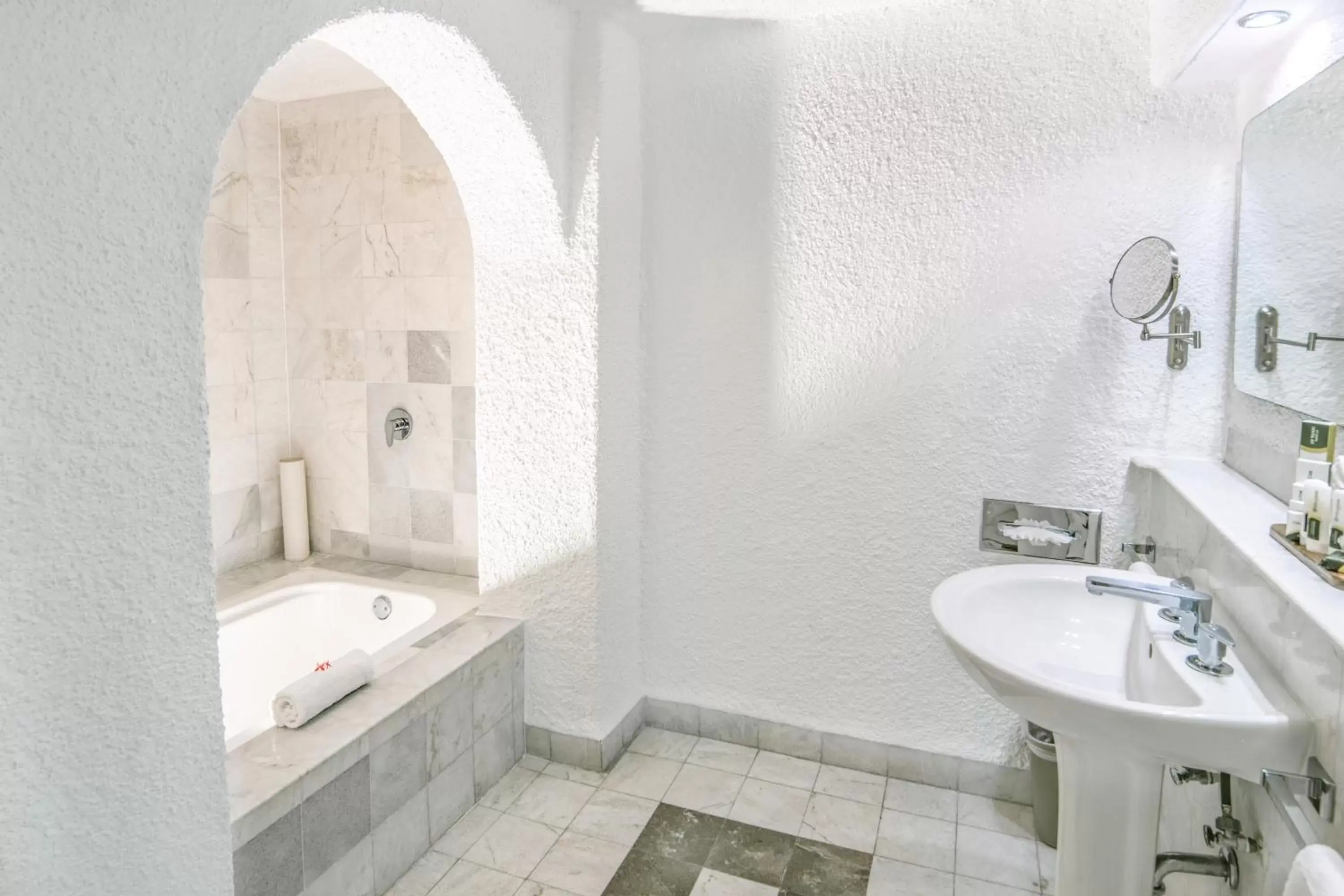 Bathroom in Tesoro Manzanillo All Inclusive