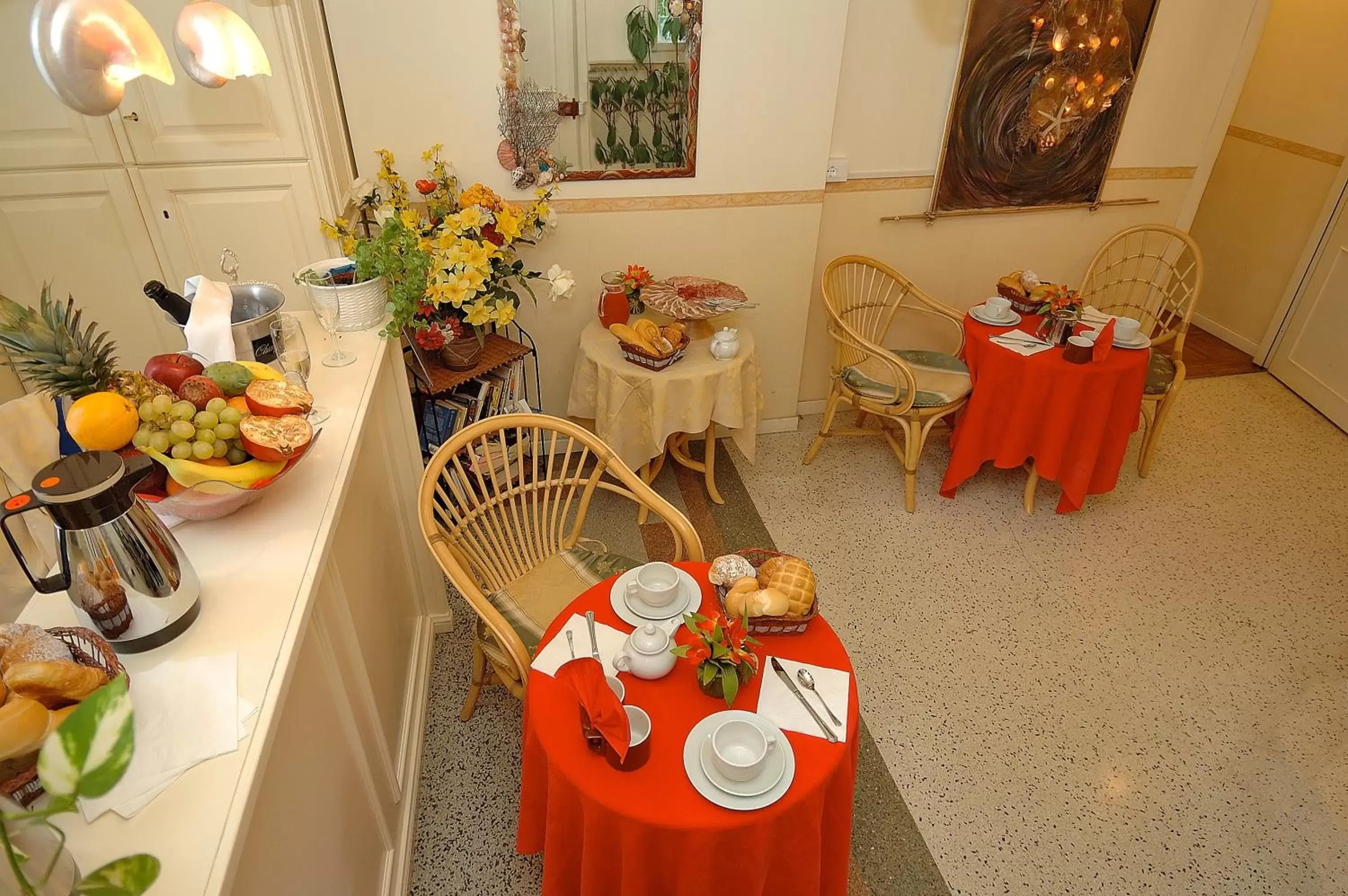 Dining area, Restaurant/Places to Eat in Villa Angelica