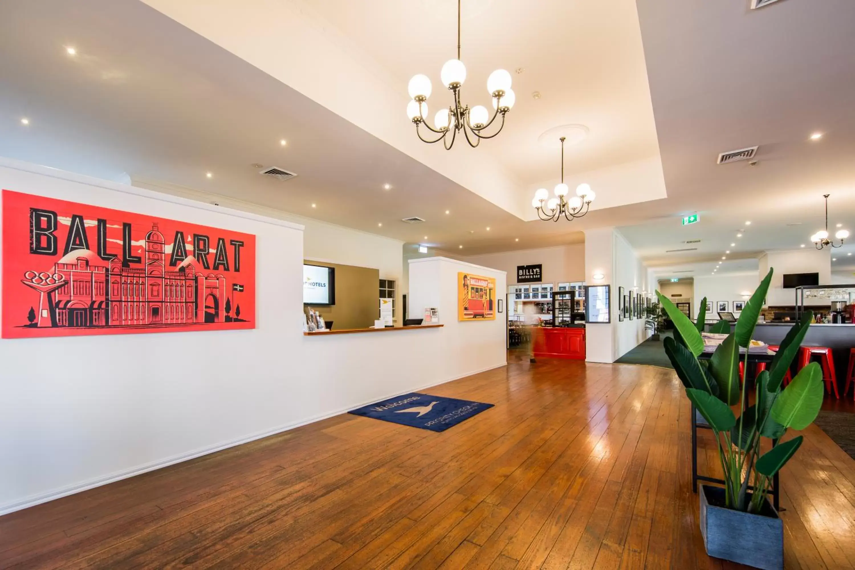 Facade/entrance, Lobby/Reception in Mercure Ballarat Hotel & Convention Centre