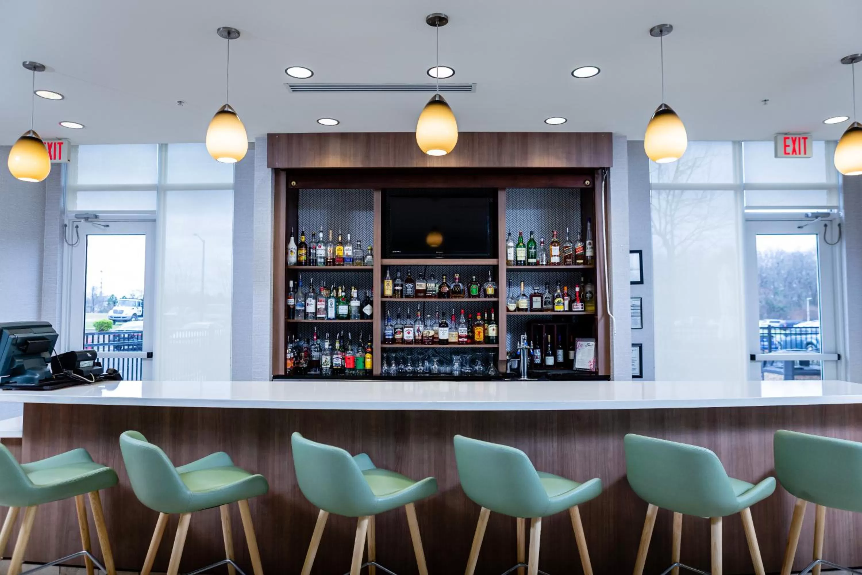 Lounge or bar in Holiday Inn Statesboro-University Area by IHG