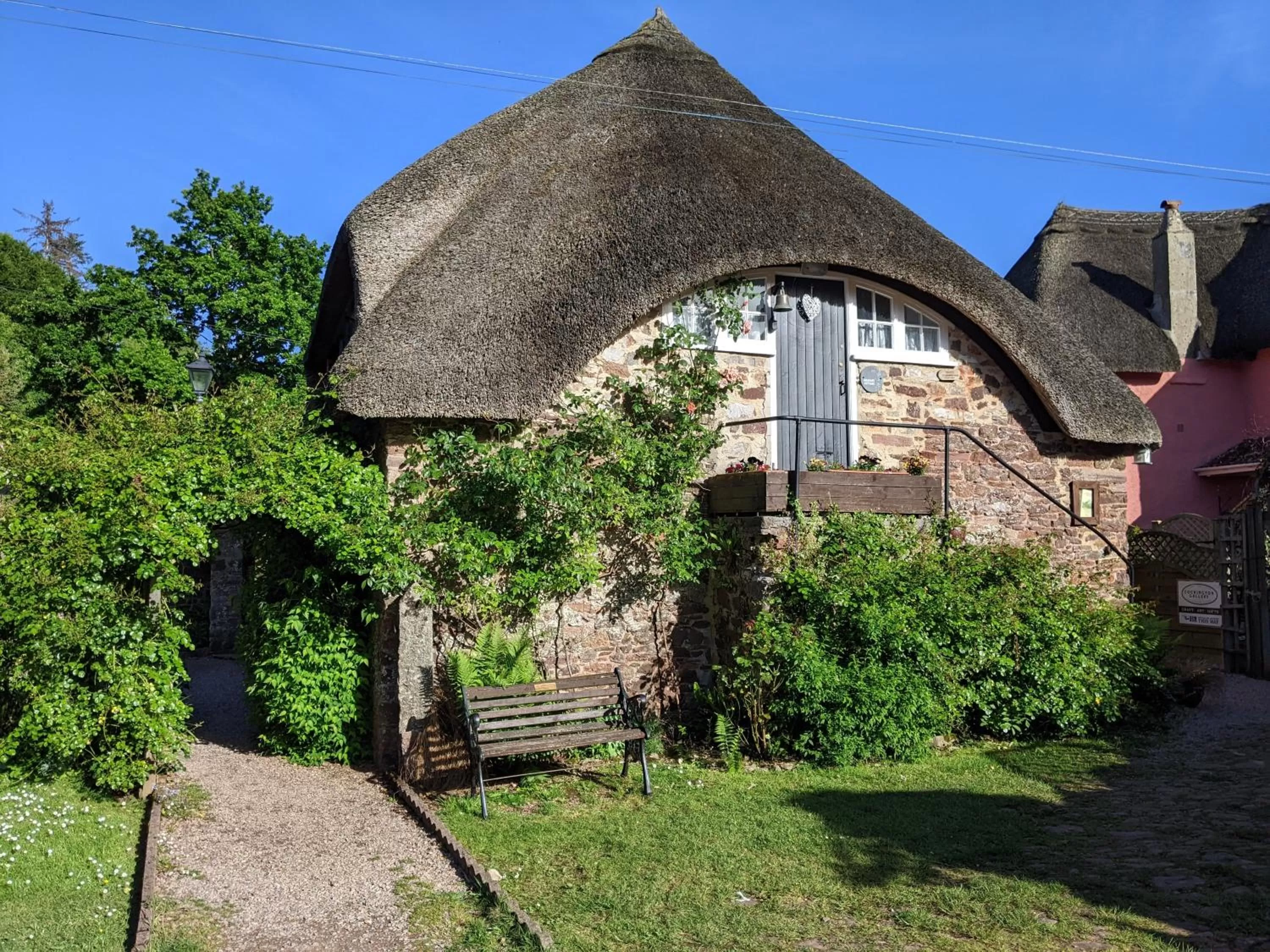 Neighbourhood in Abingdon House