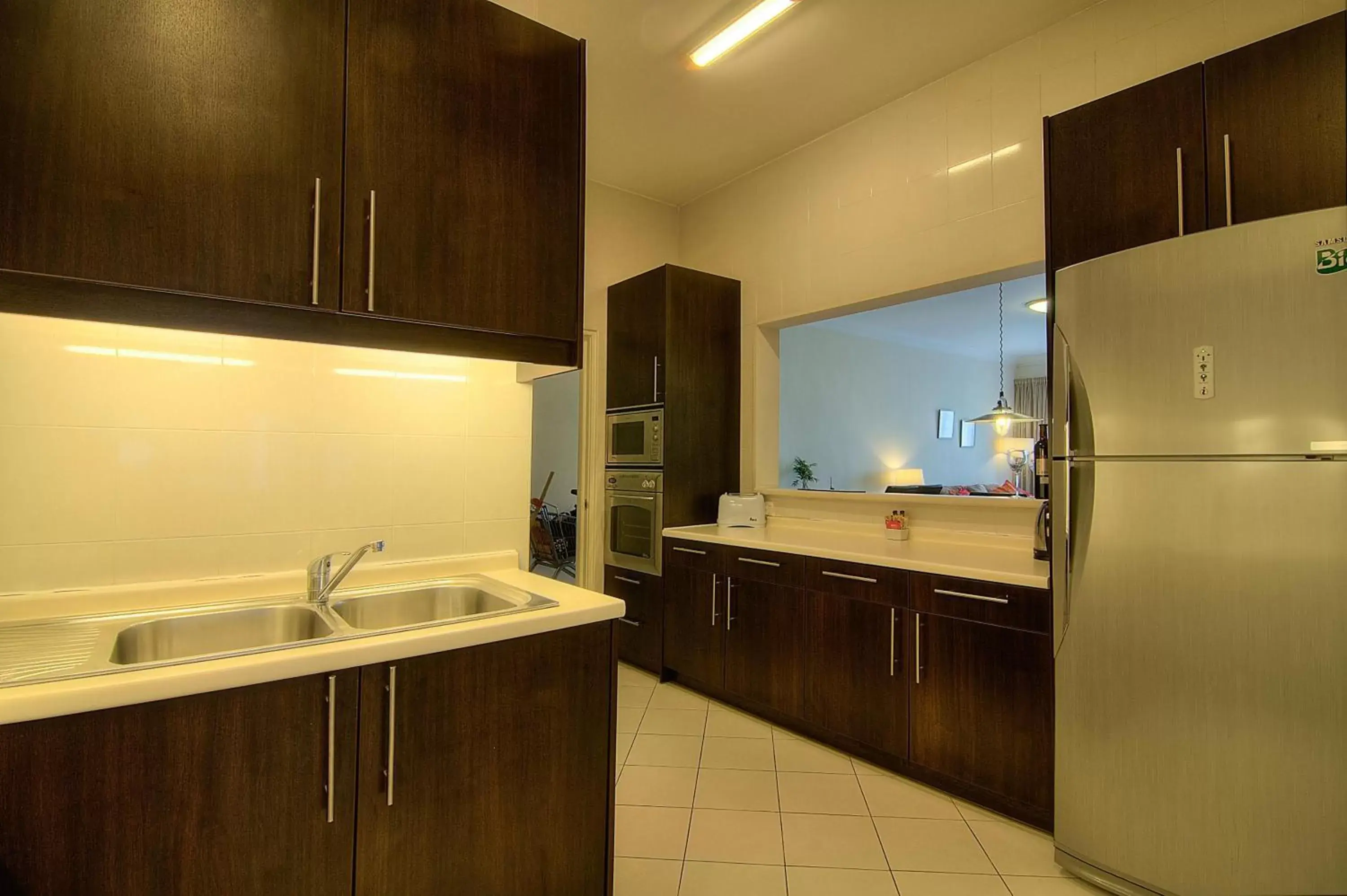 kitchen, Kitchen/Kitchenette in Wedgewood Residences