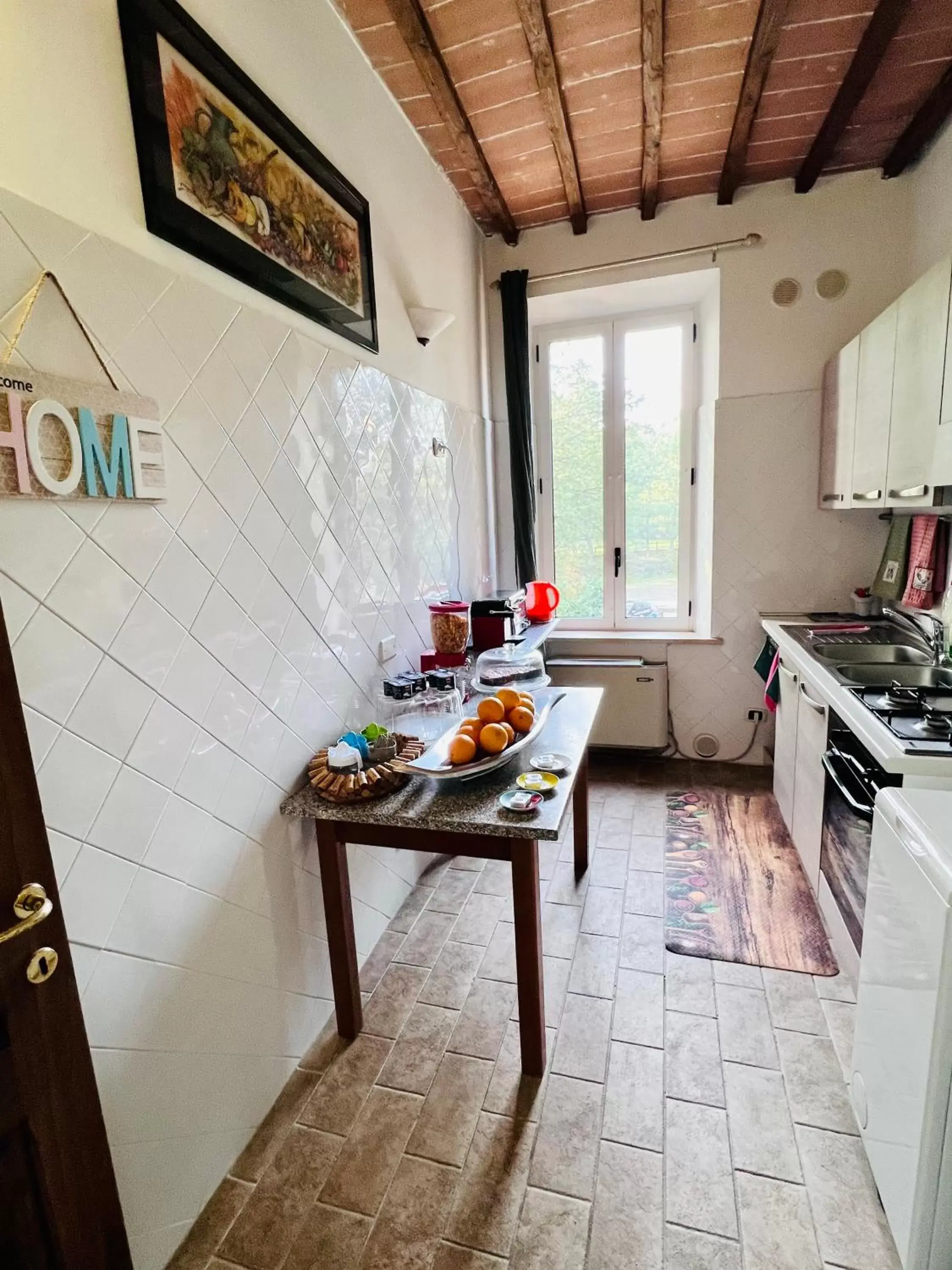 Kitchen or kitchenette in Podere La Miniera Relax & Food