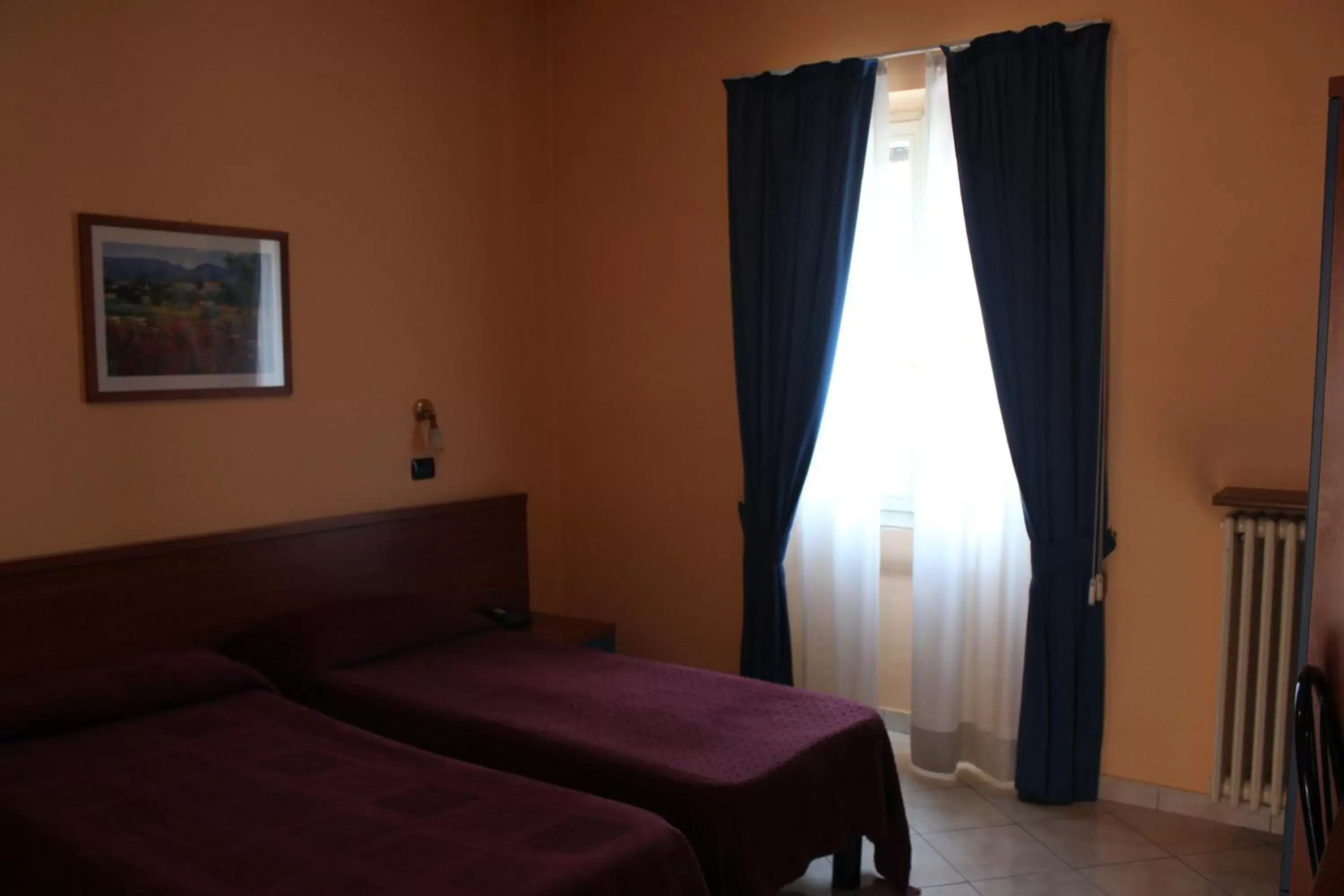 Shower, Bed in Hotel Legnano