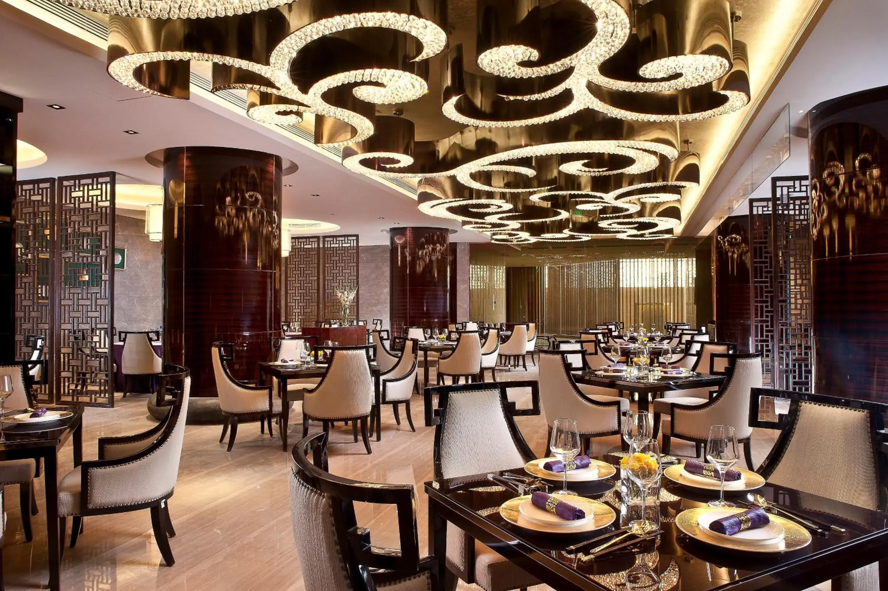 Restaurant/Places to Eat in Crowne Plaza Xi'an, an IHG Hotel