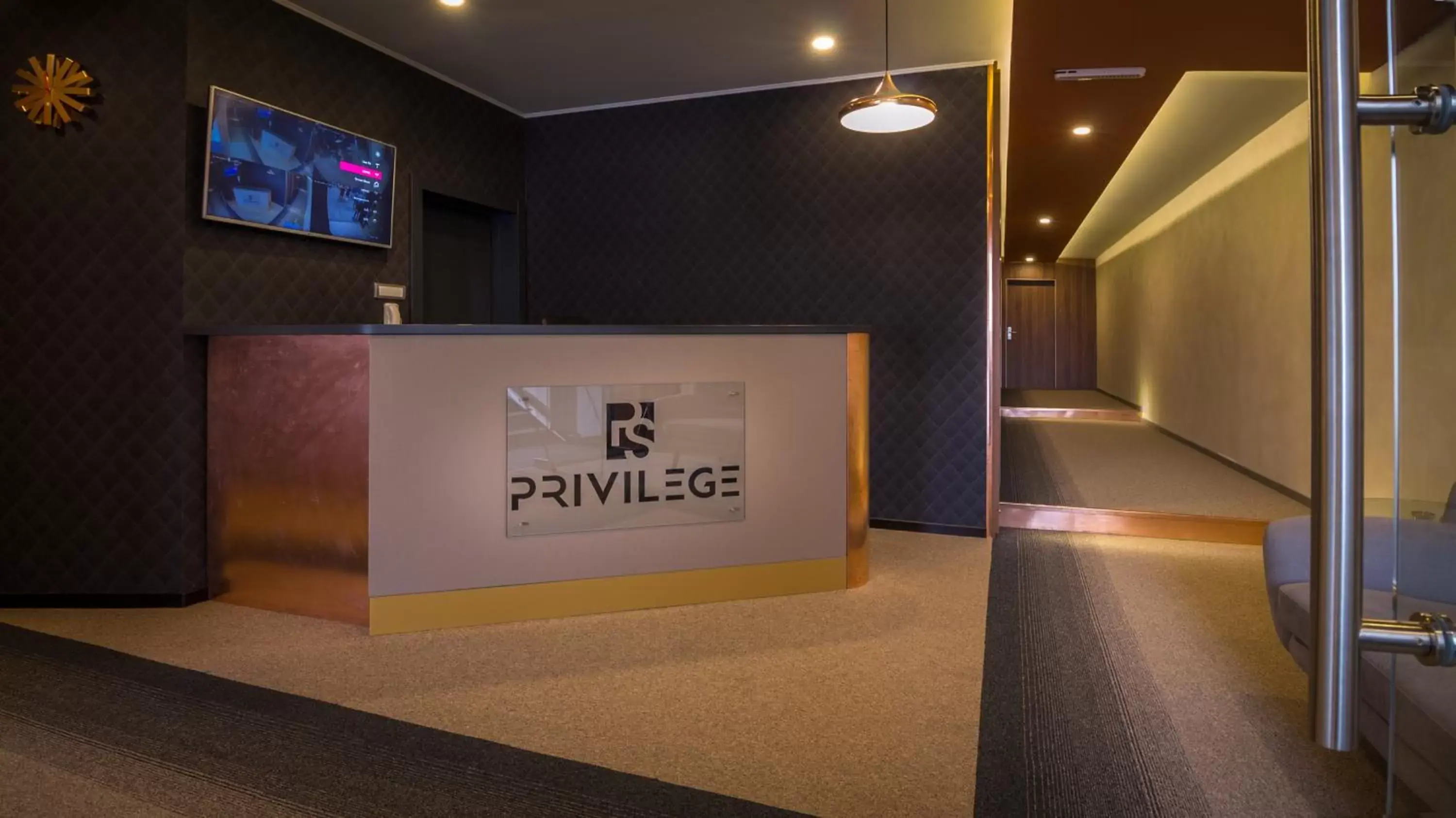 Lobby or reception in Privilege Suites by Central Park Lobby or reception in Privilege Suites by Central Park