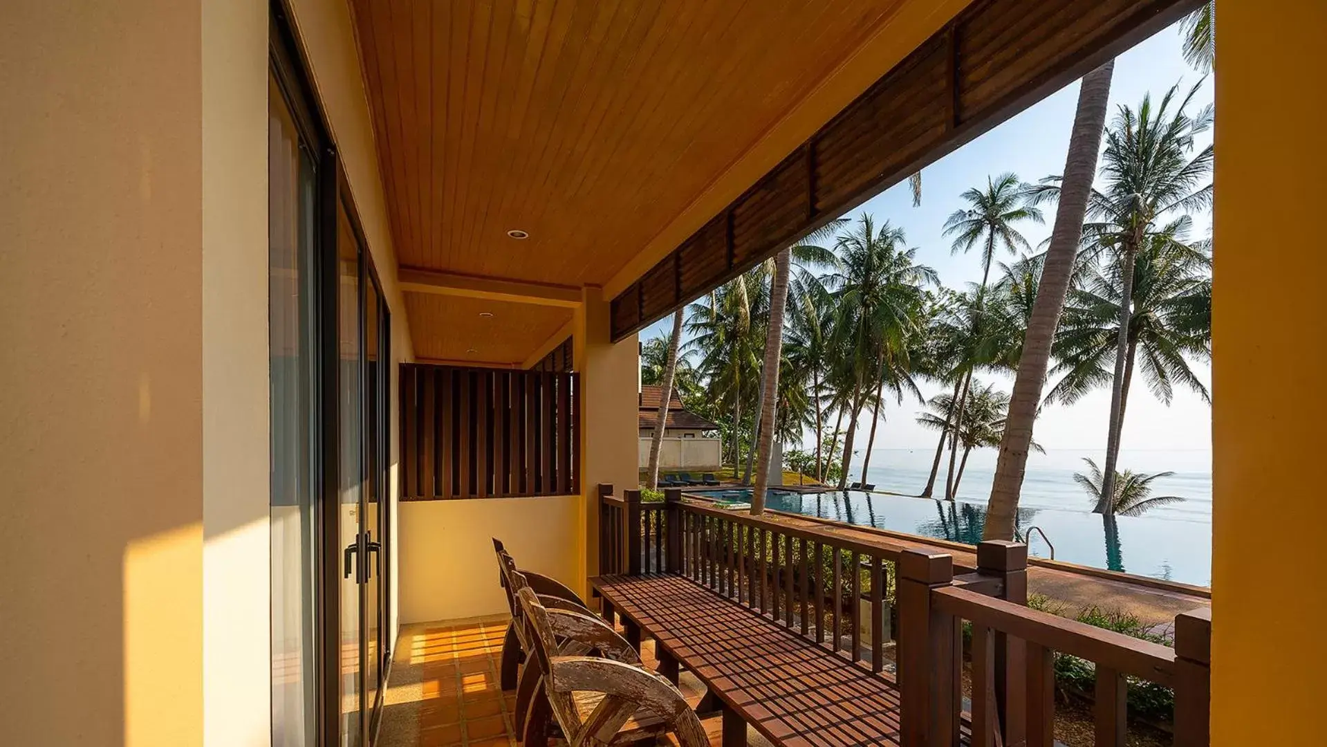 Balcony/Terrace in Ban Saithong Beach Resort