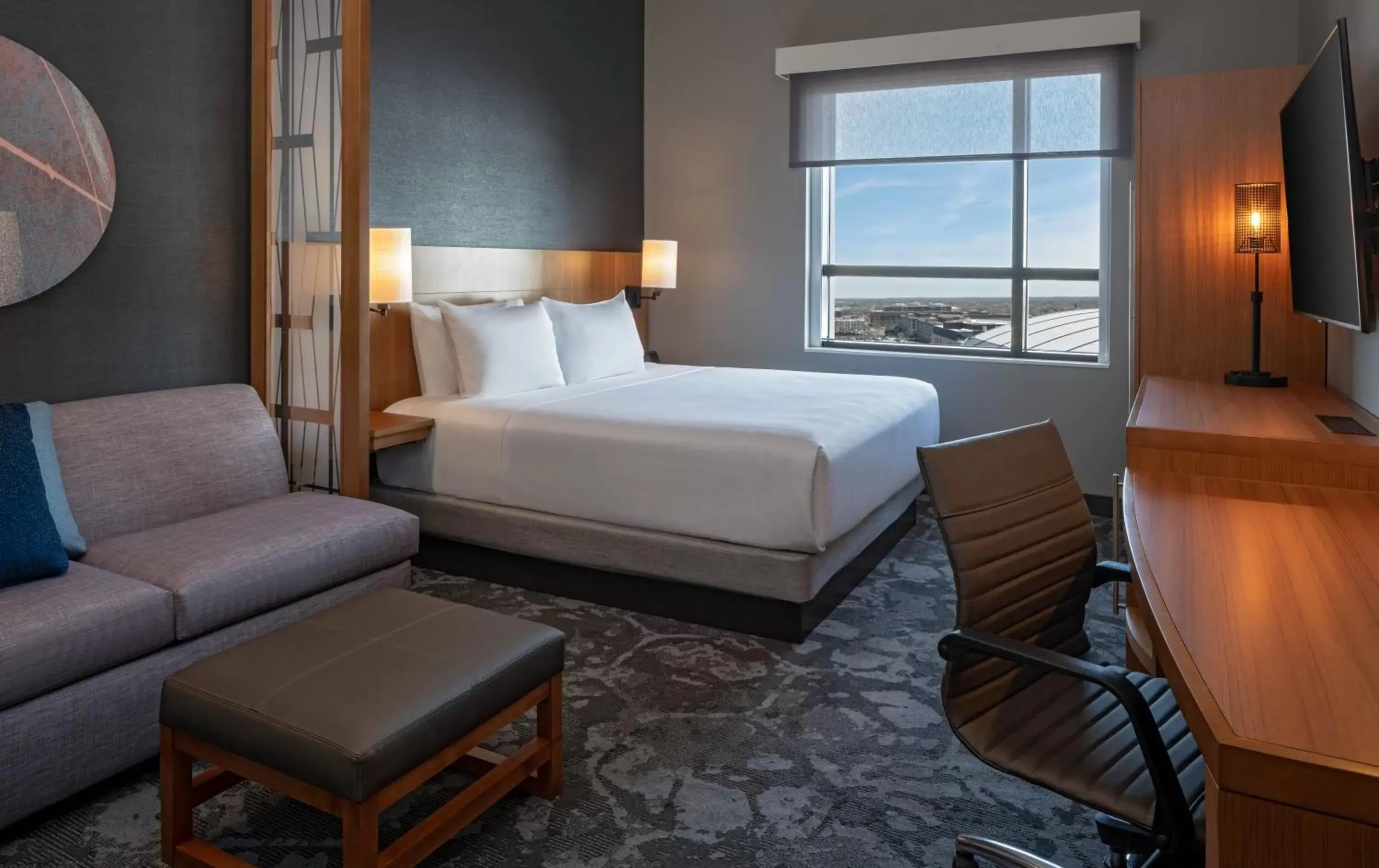 King Room with Sofa Bed and View in Hyatt Place Indianapolis Downtown
