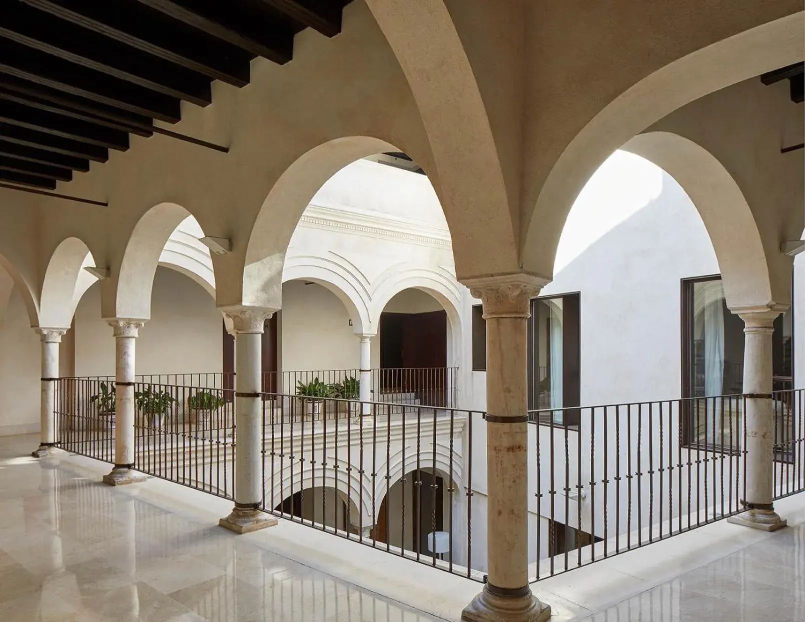 Patio in Hotel Posada del Lucero