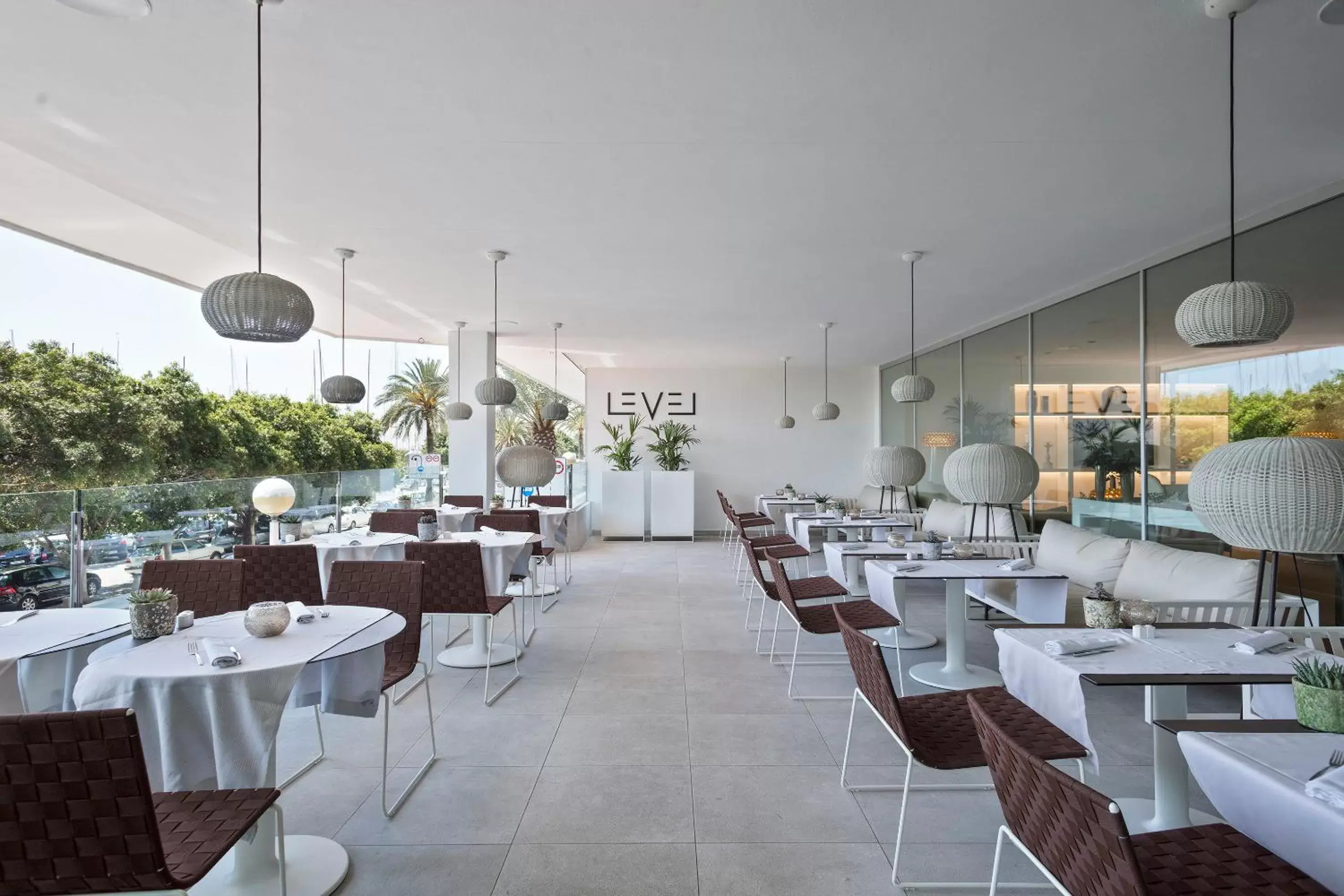 Area and facilities, Restaurant/Places to Eat in Meliá Palma Marina