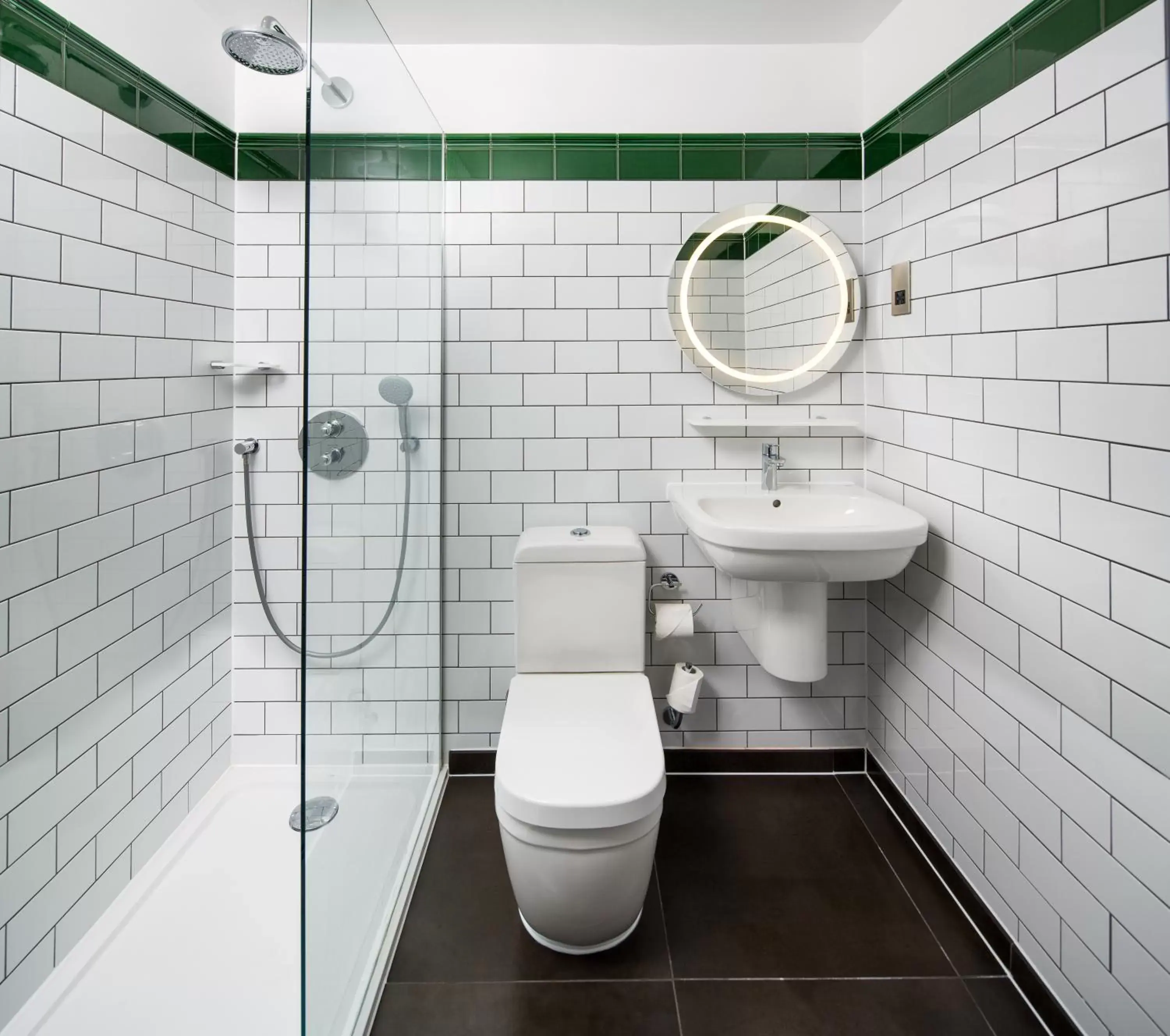 Shower, Bathroom in ibis Styles London Gloucester Road