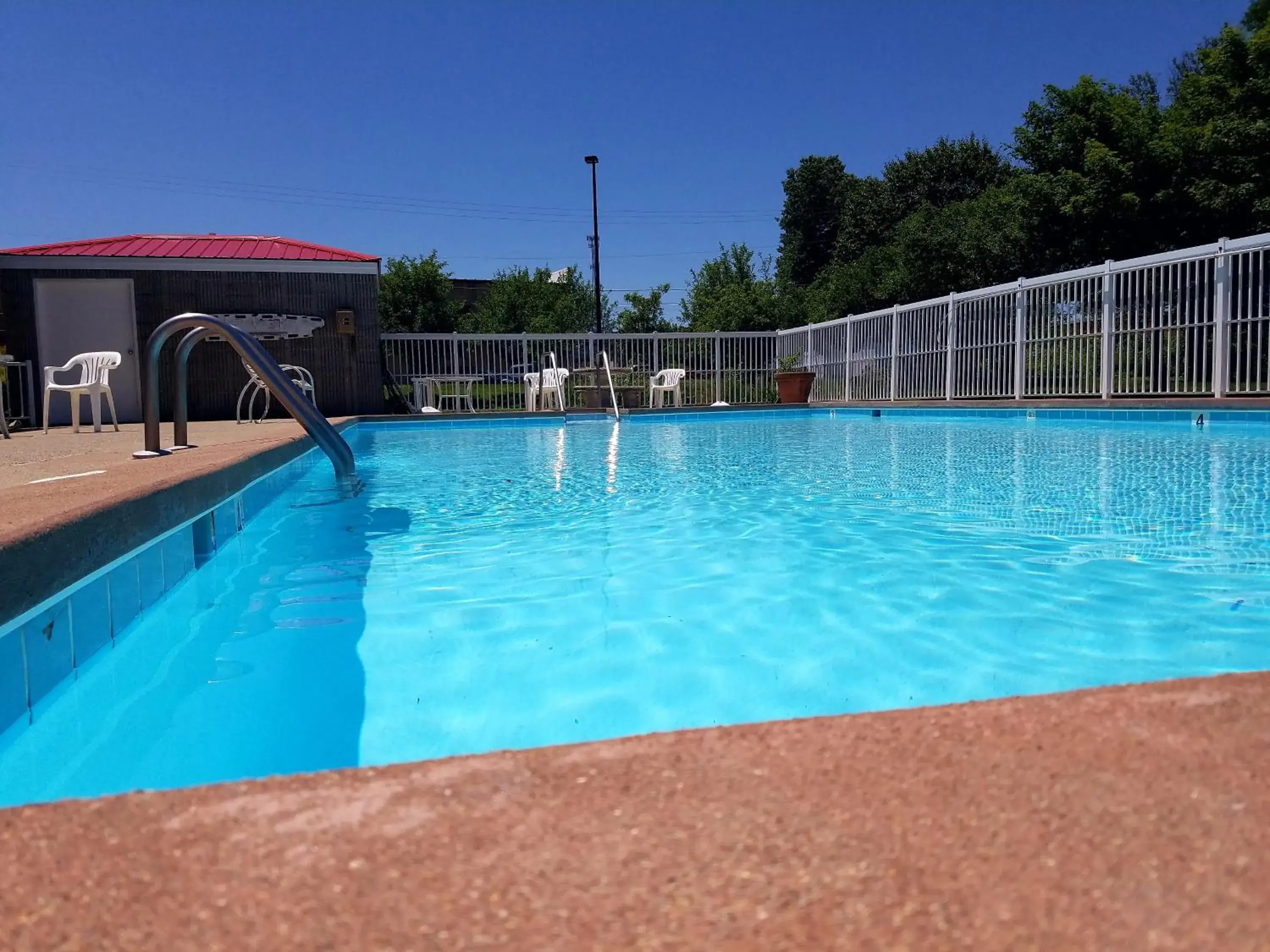 Swimming Pool in Days Inn by Wyndham Richmond