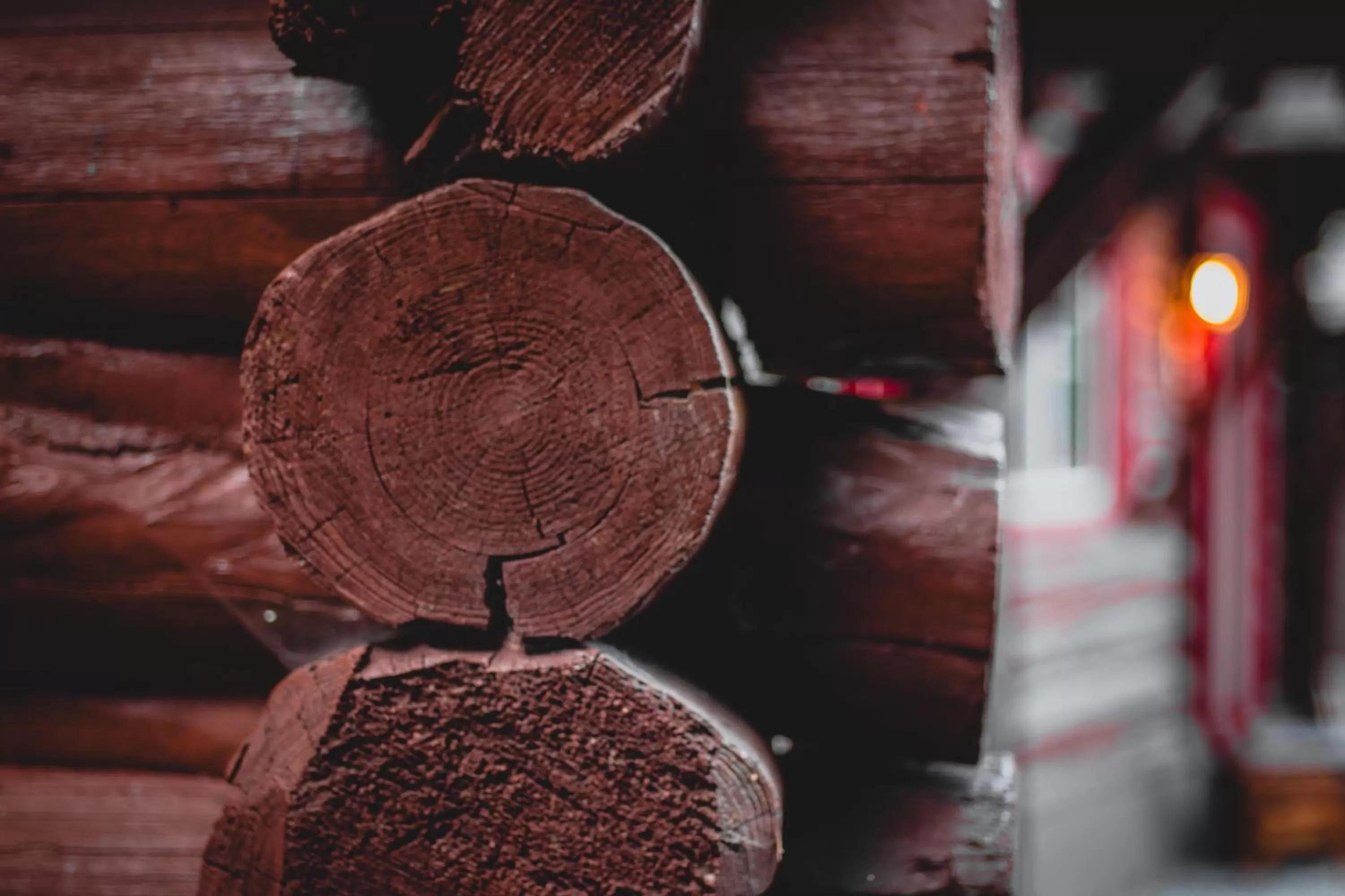 Gateway Inn & Cabins