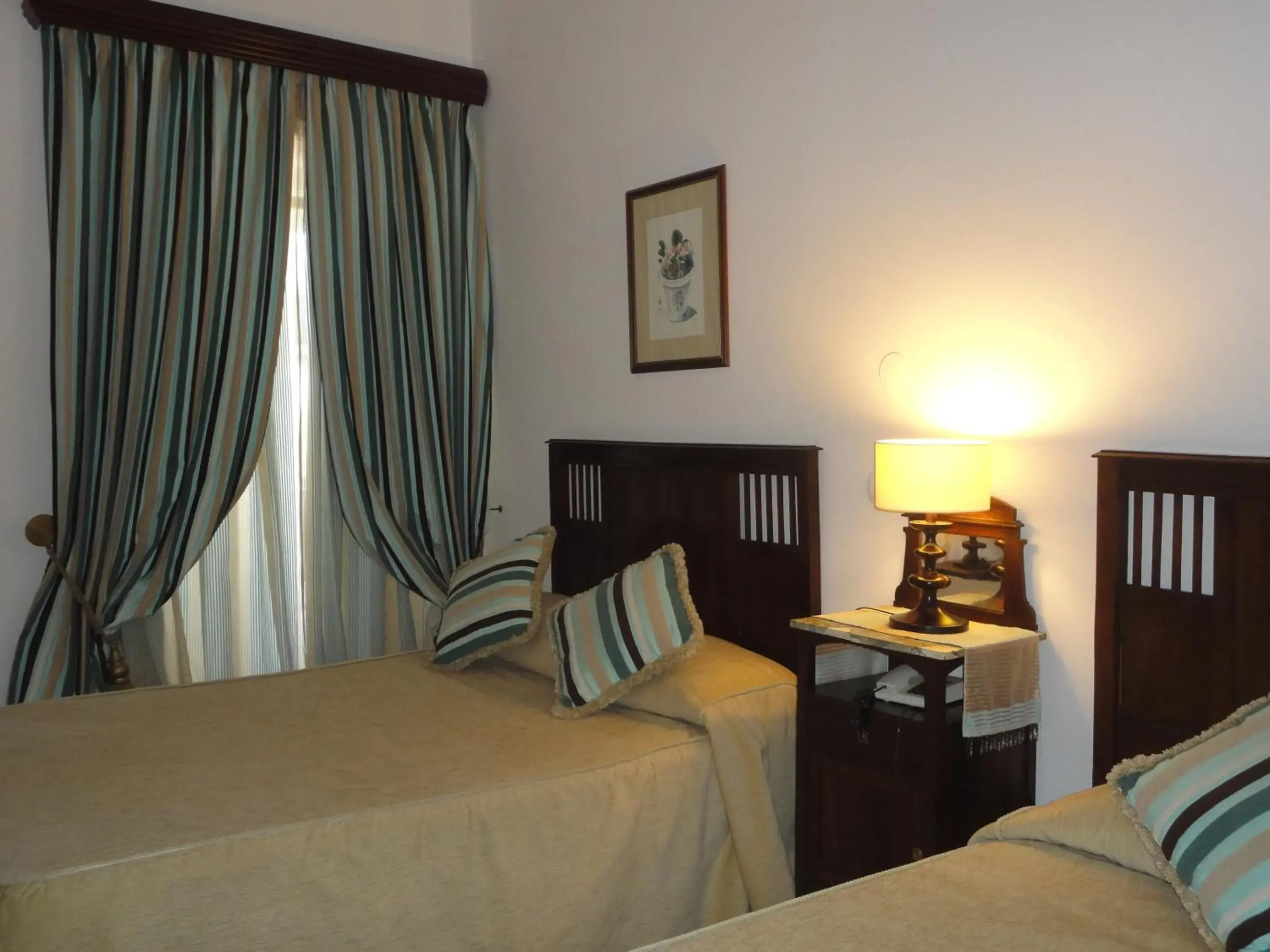 Photo of the whole room, Bed in Hotel Rural Quinta de Santo Antonio