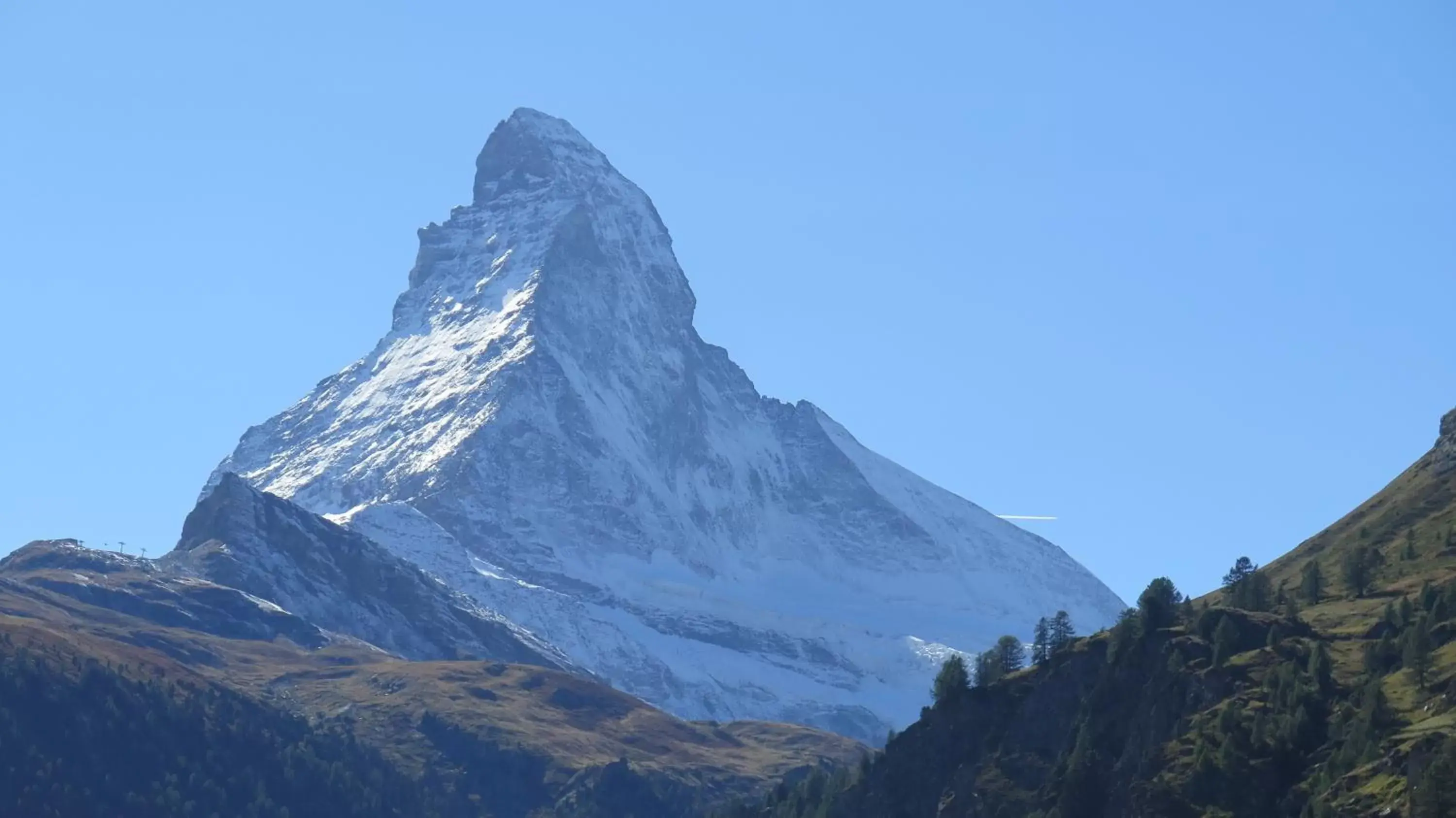 Mountain view, Natural Landscape in BaseCamp Hotel