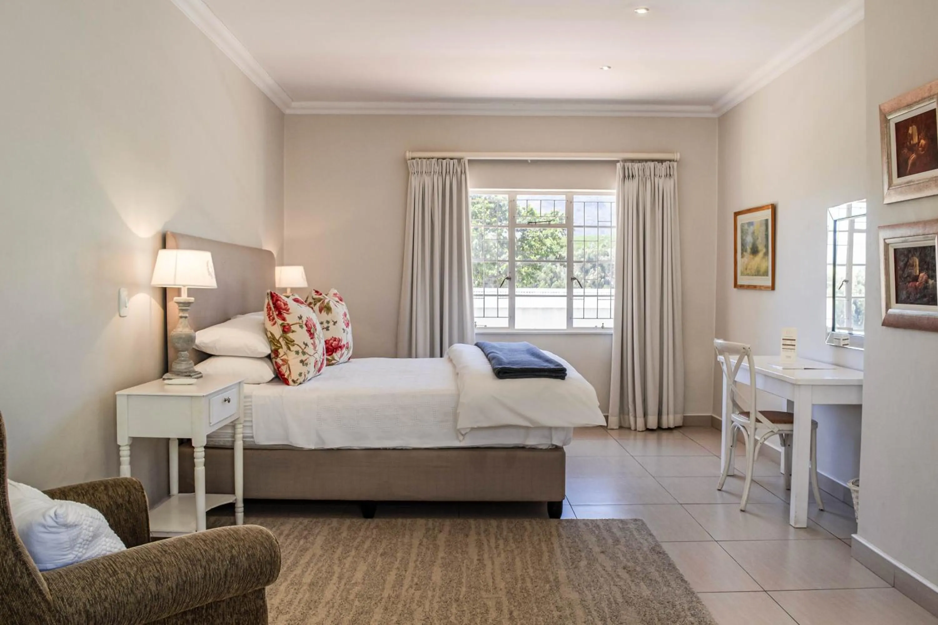 Bedroom, Bed in Webersburg