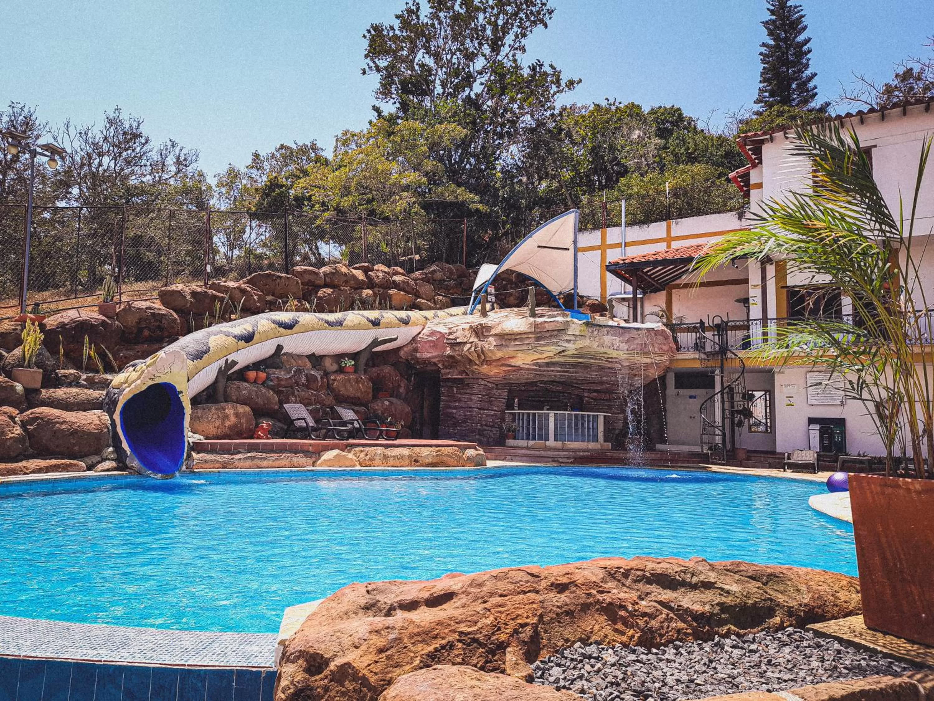 Swimming pool in Hotel Las Rocas Resort Villanueva