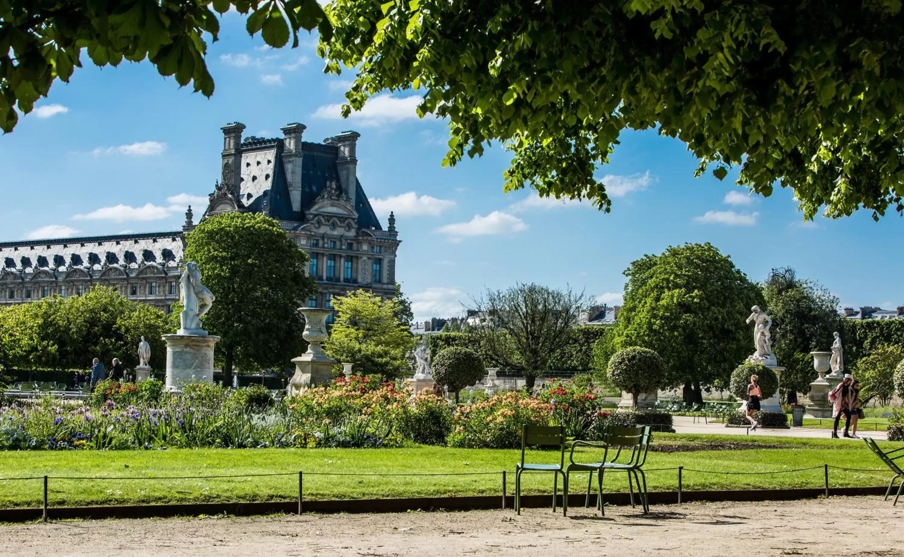 Nearby landmark, Garden in Hotel Indigo Paris - Opera, an IHG Hotel