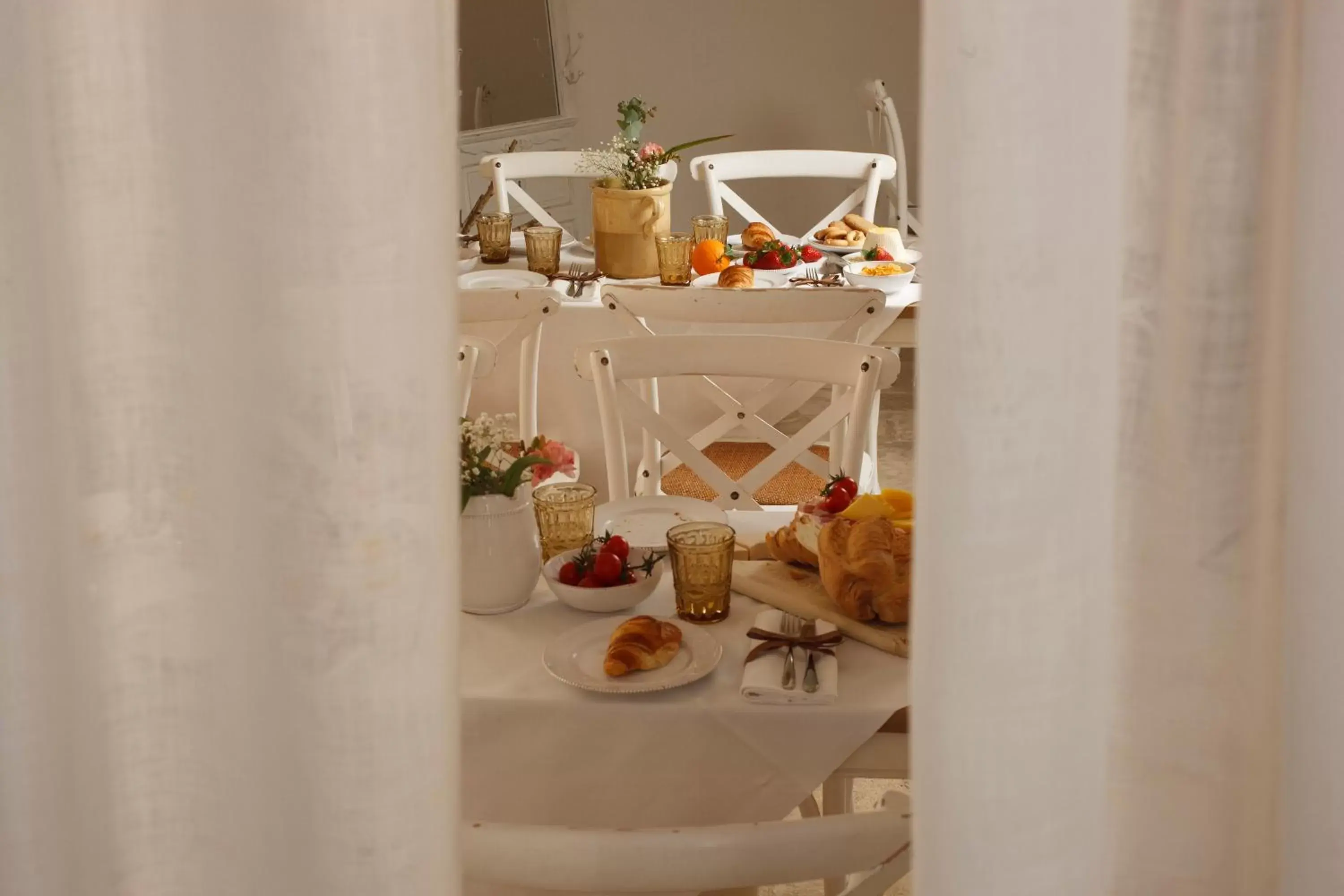 Breakfast in Le Alcove-Luxury Hotel nei Trulli