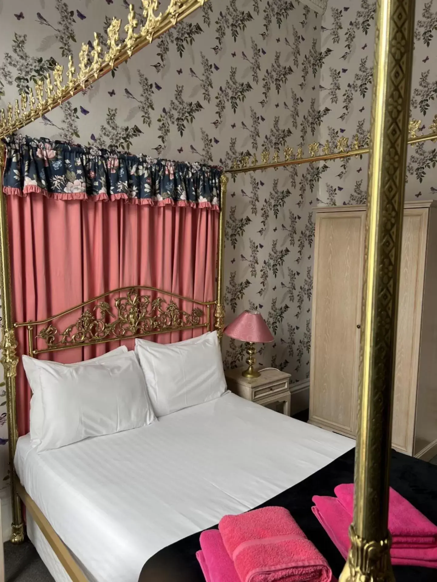 Bedroom, Bed in Eliza House