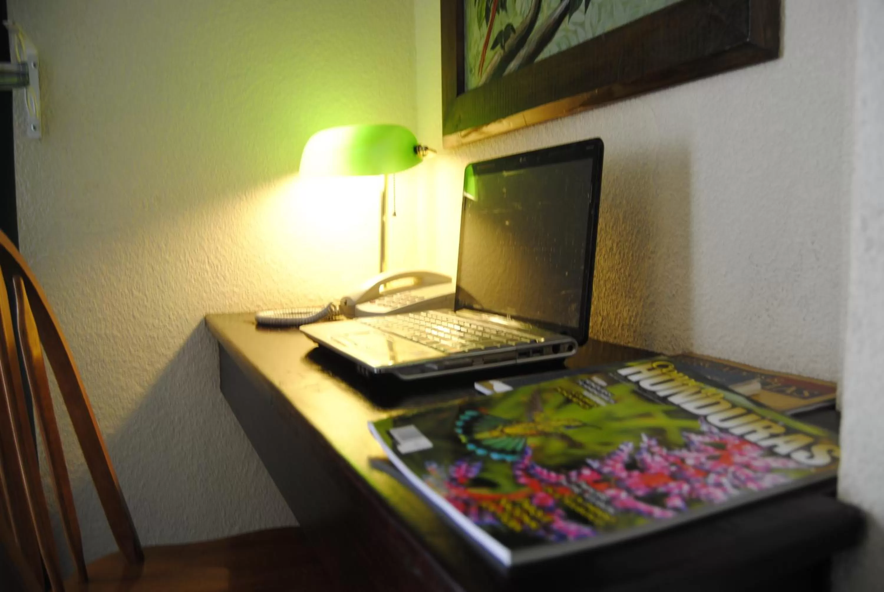 TV and multimedia in Apart Hotel La Cordillera