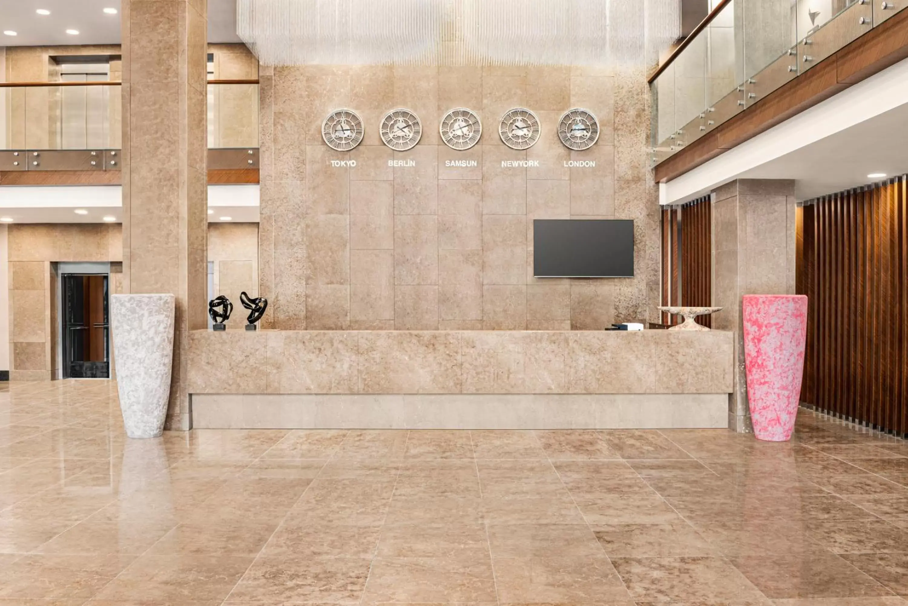 Lobby or reception in Ramada Plaza by Wyndham Samsun Lobby or reception in Ramada Plaza by Wyndham Samsun