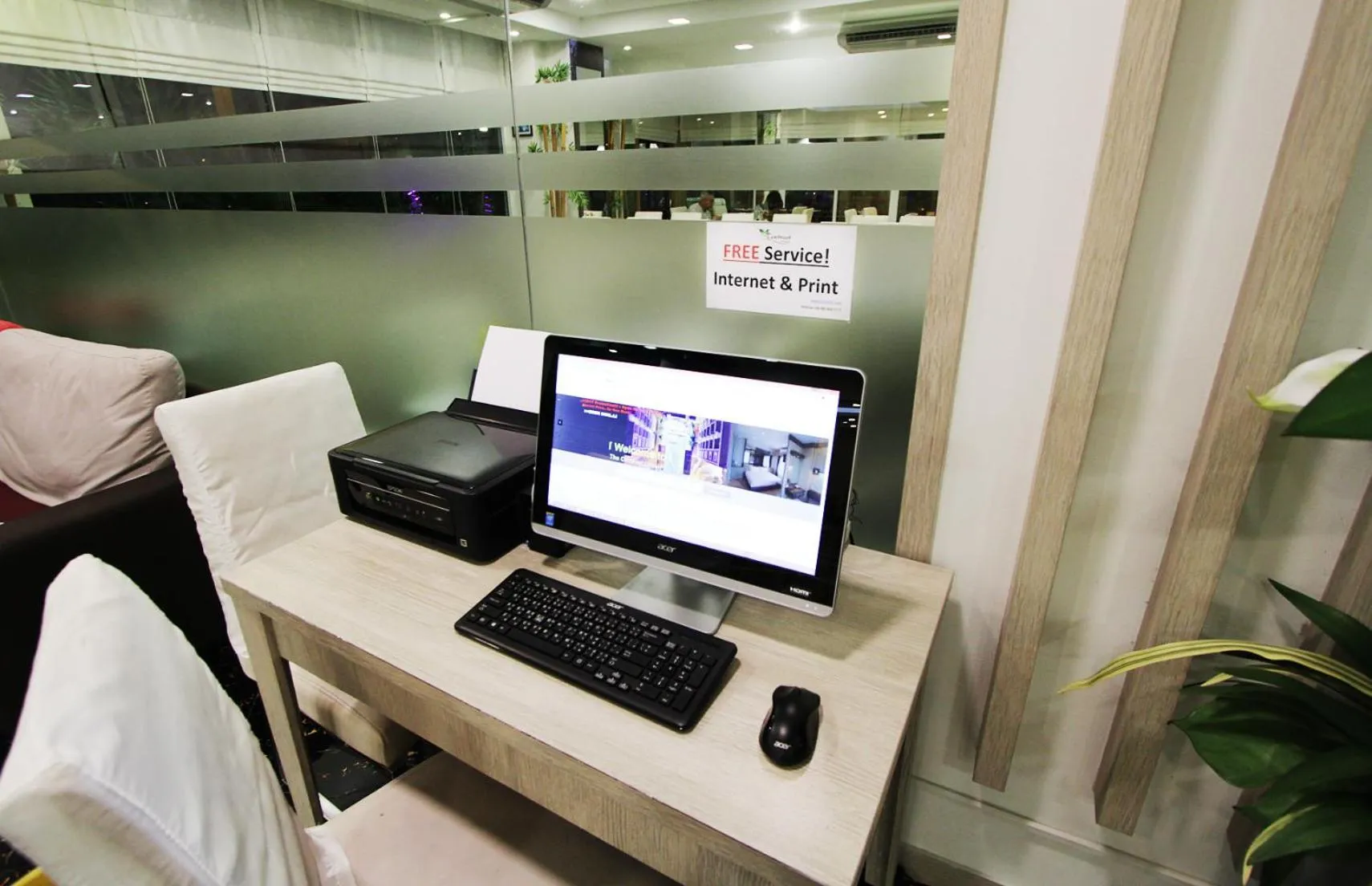 Area and facilities in The Contrast i Hotel