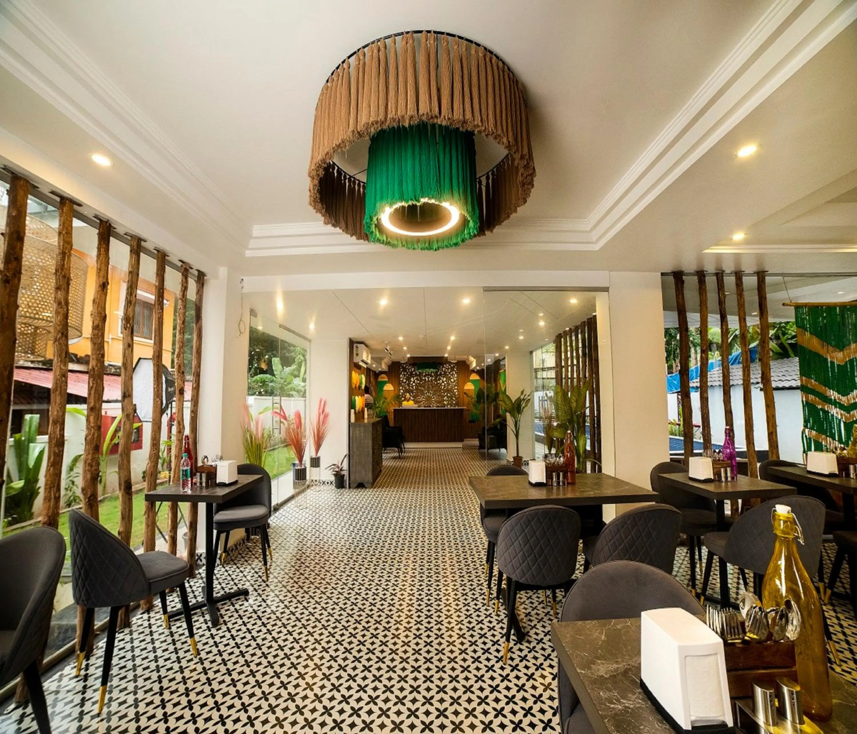 Restaurant/places to eat in HUE GUH The Porto Candolim