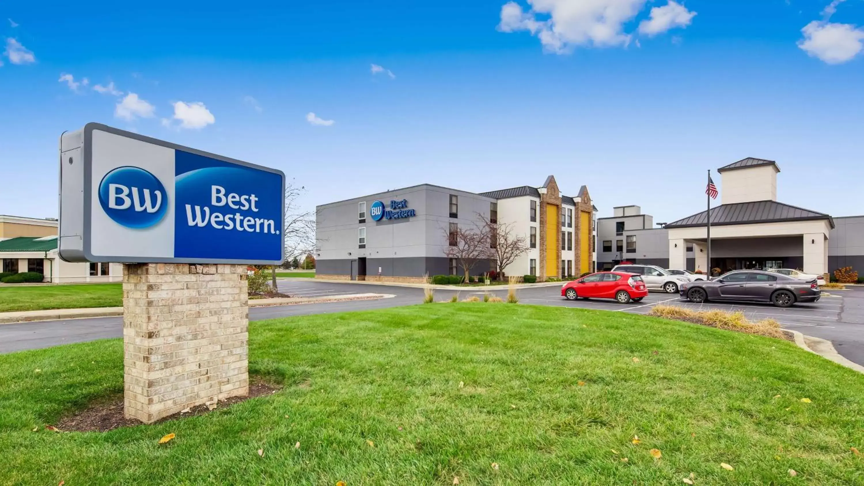 Property building in Best Western Fishers Indianapolis