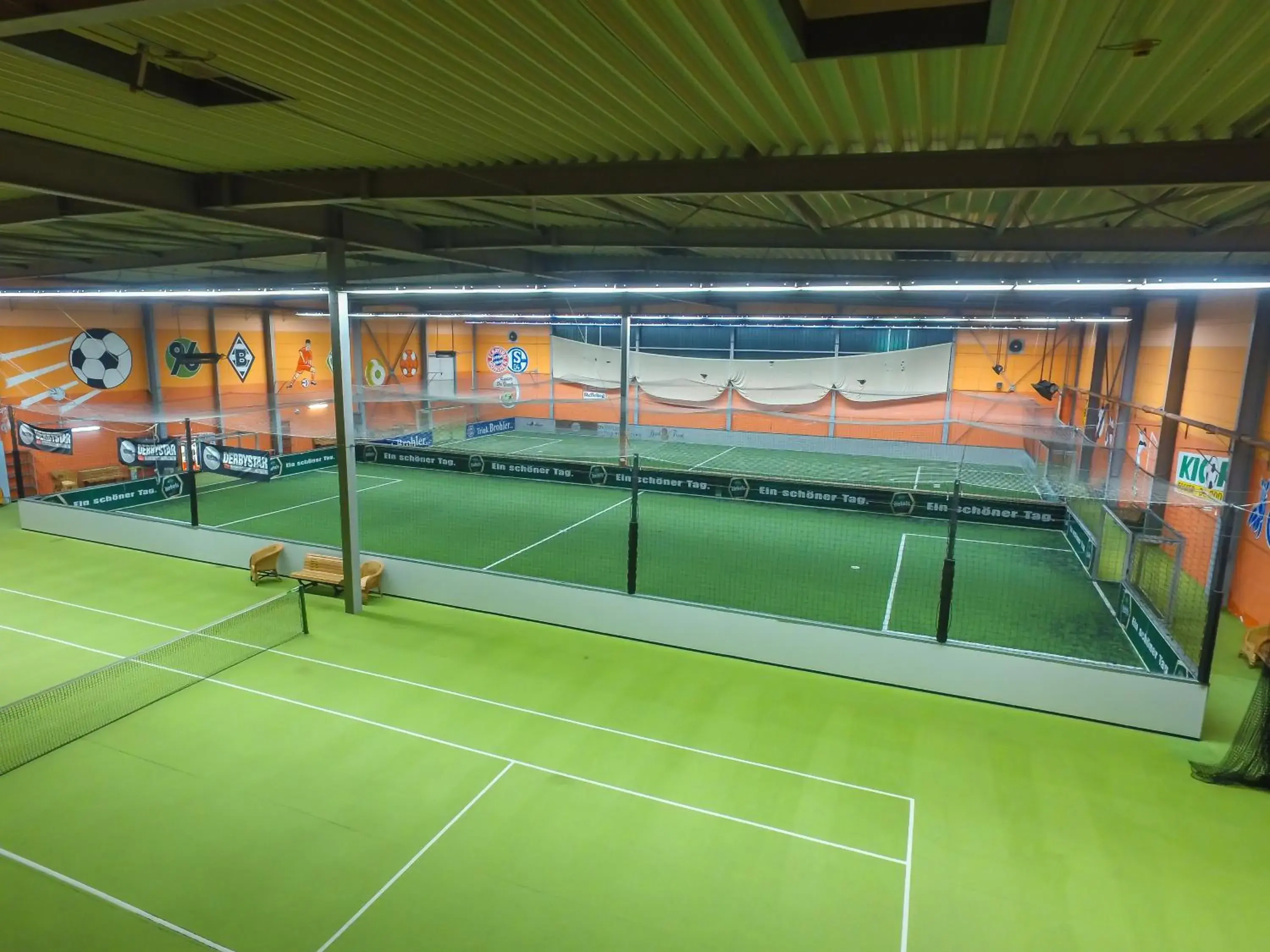 Tennis court, Other Activities in Sport- und Tagungshotel De Poort