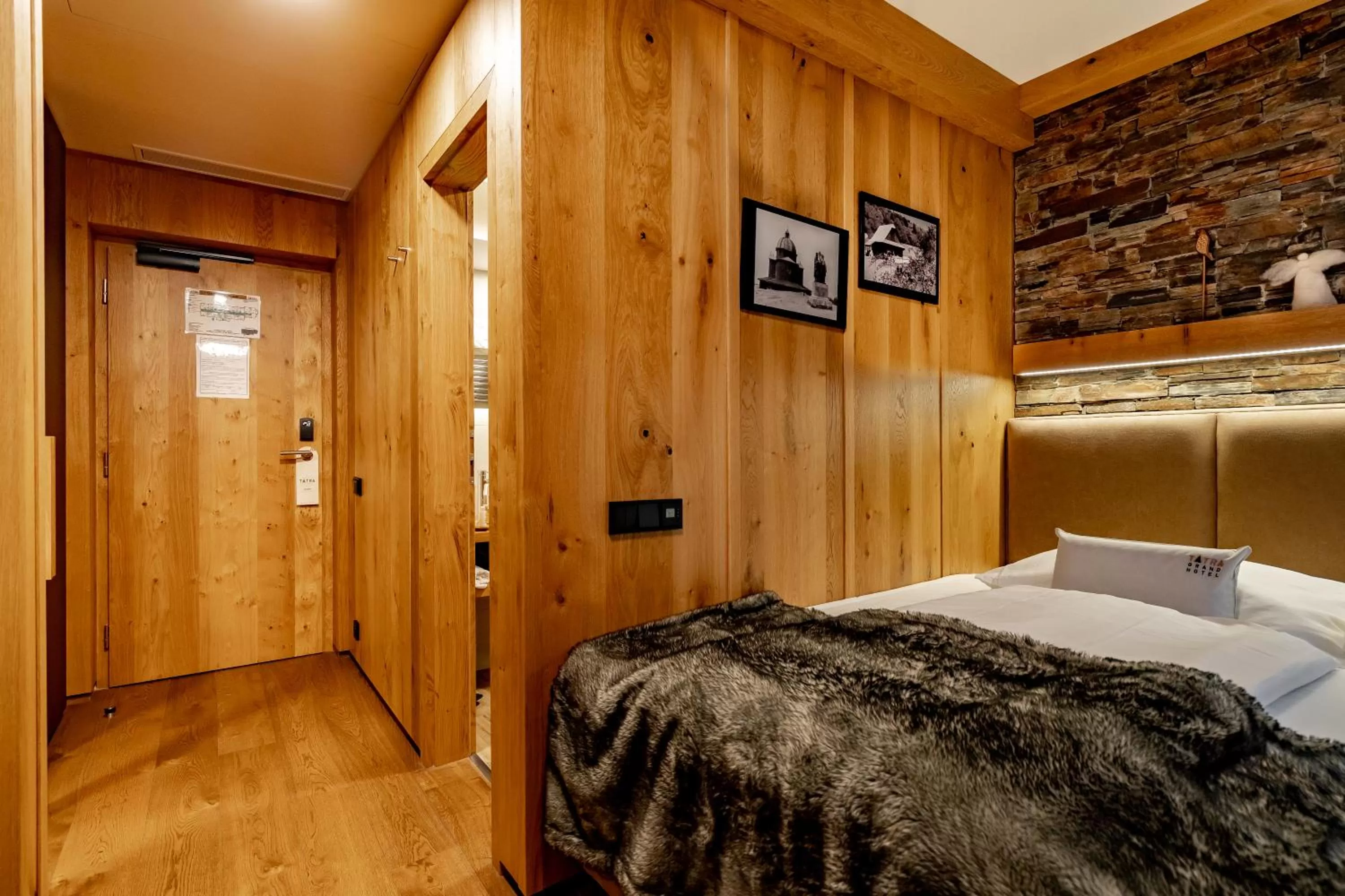 Bed in Grandhotel Tatra