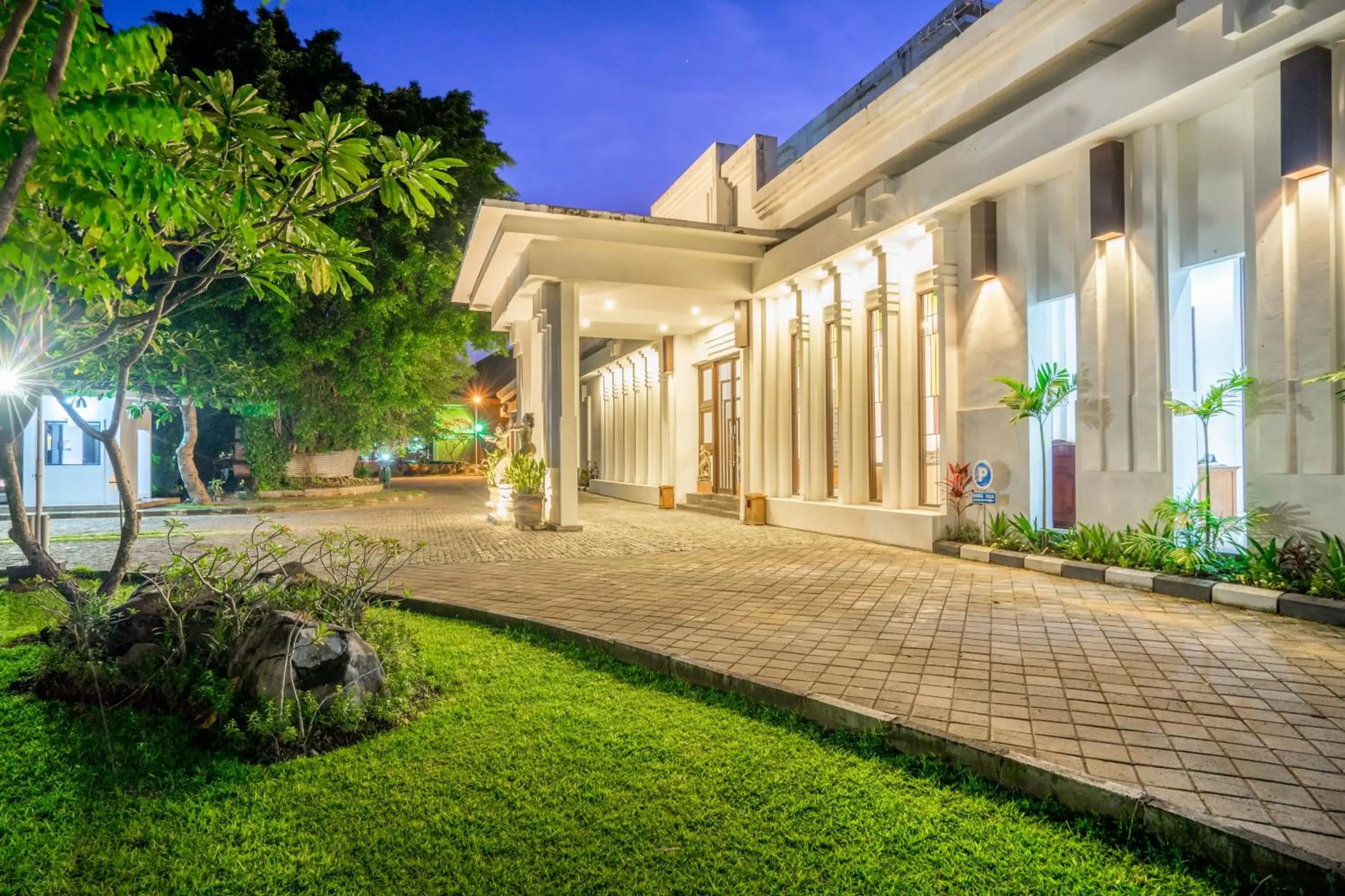 Facade/entrance, Property Building in Inna Bali Heritage Hotel