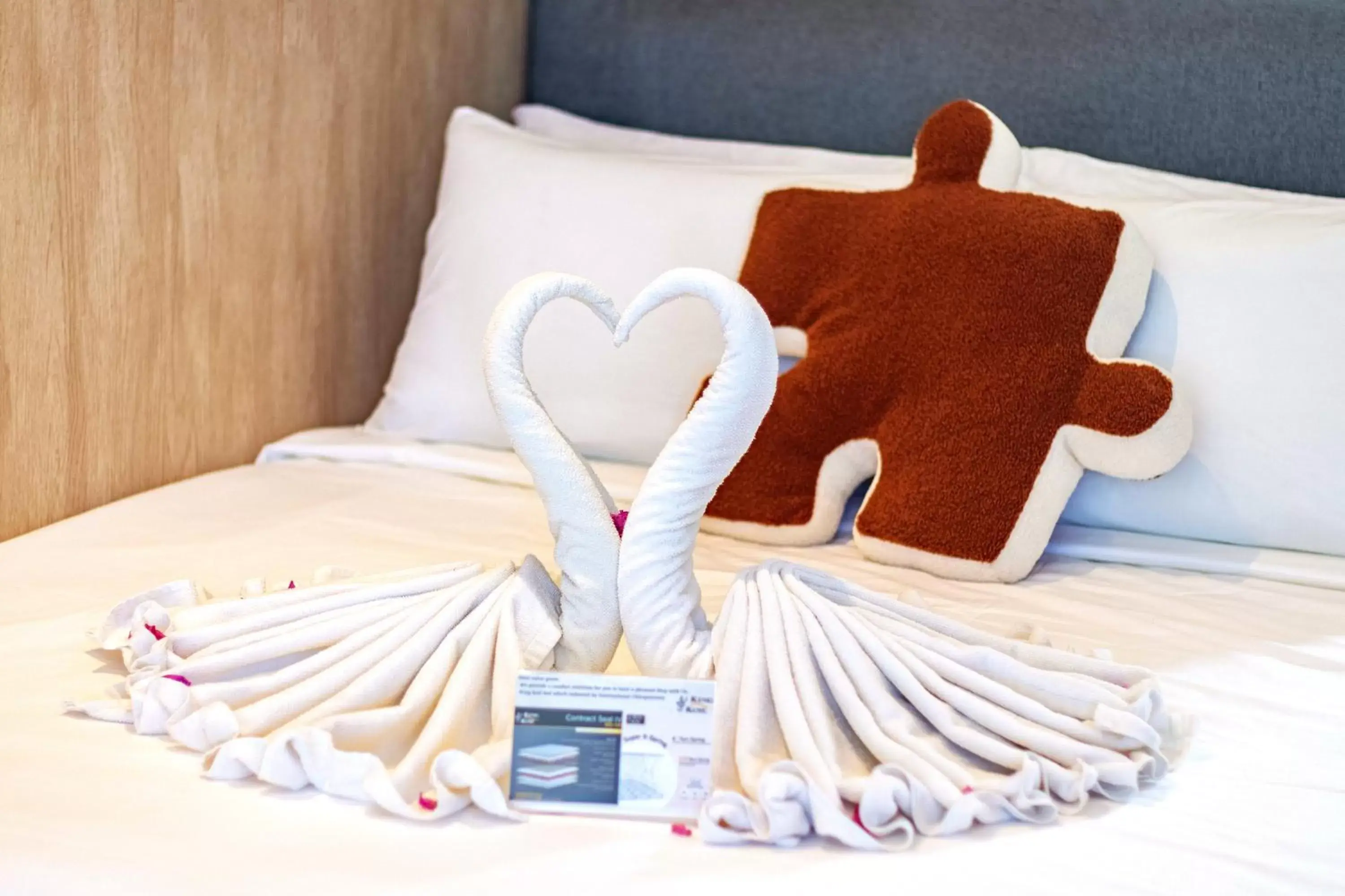 Bed in Bagan Suite Bed in Bagan Suite