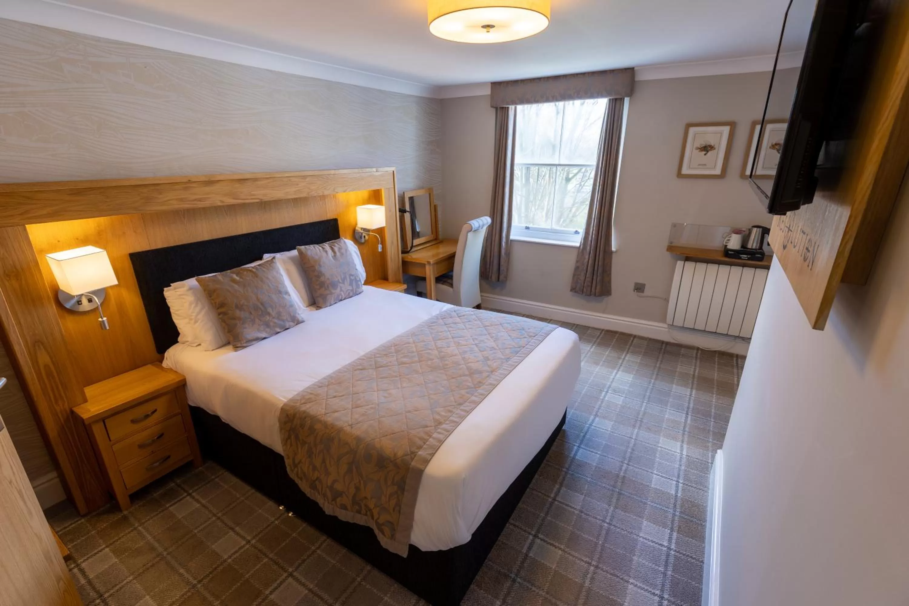 Bedroom, Bed in The Resolution Hotel