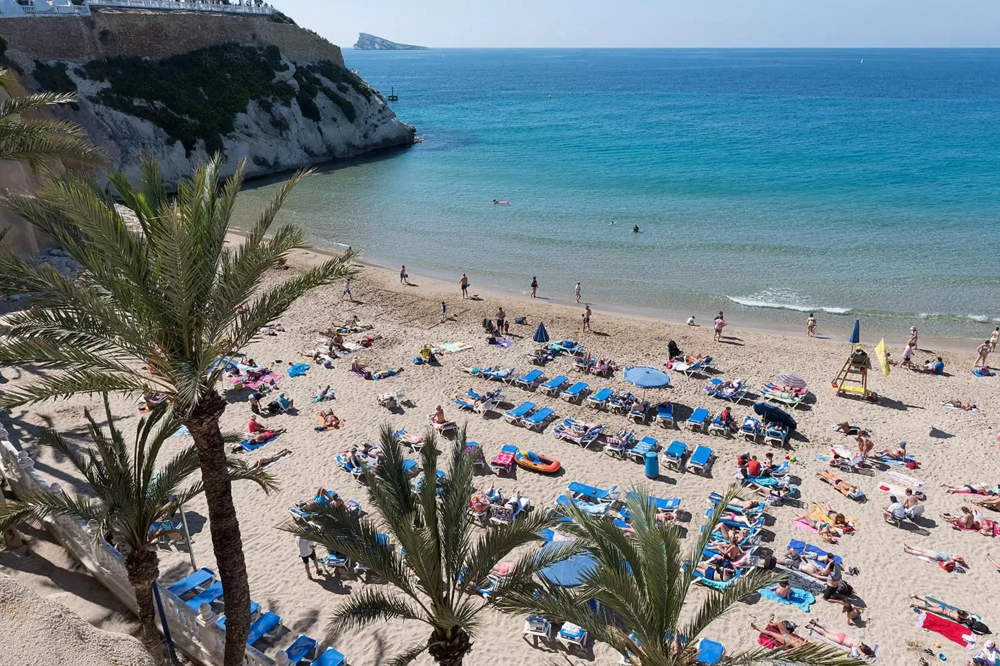 Neighbourhood, Beach in Hotel Roca-Mar