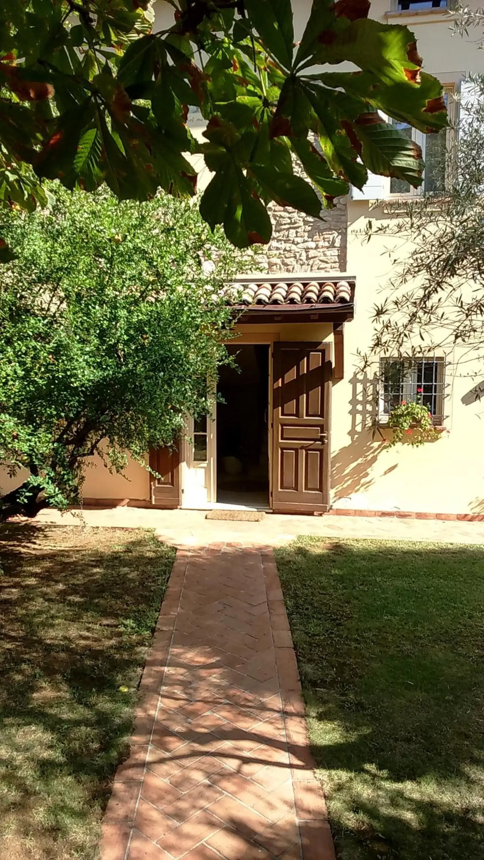 Facade/entrance, Property Building in Villa Esther