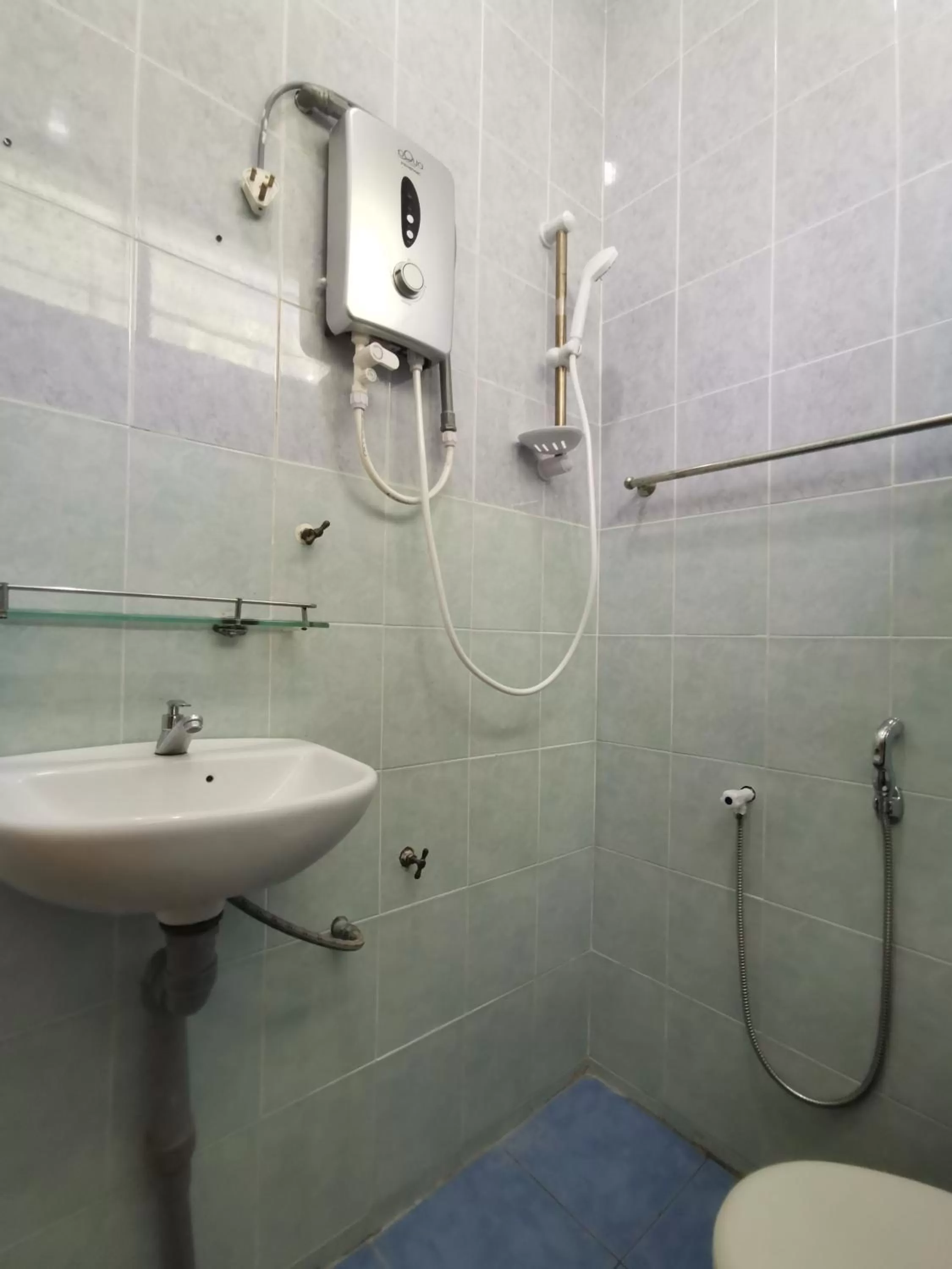 Shower in RVH Kuala Terengganu