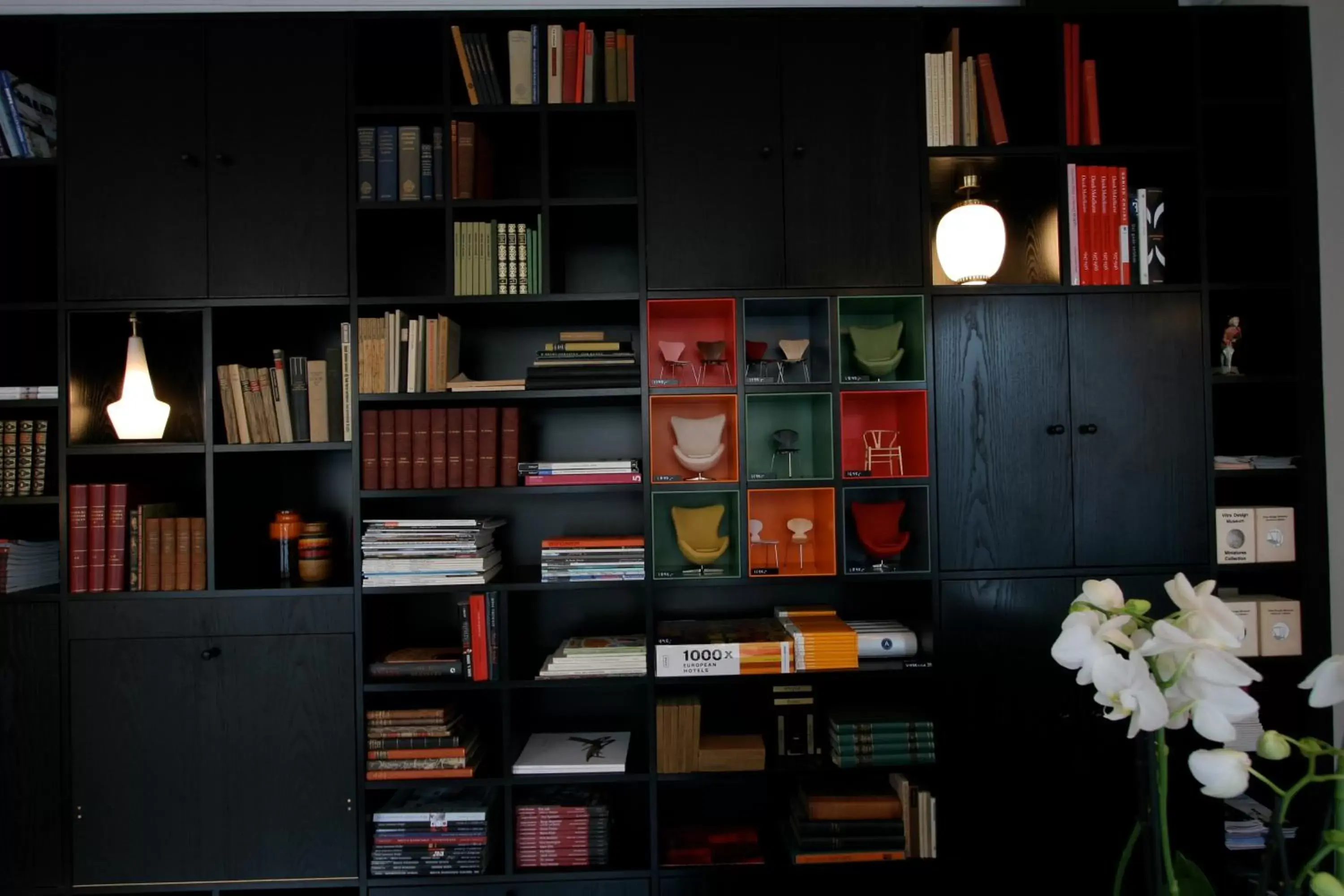 Lobby or reception, Library in Hotel Alexandra