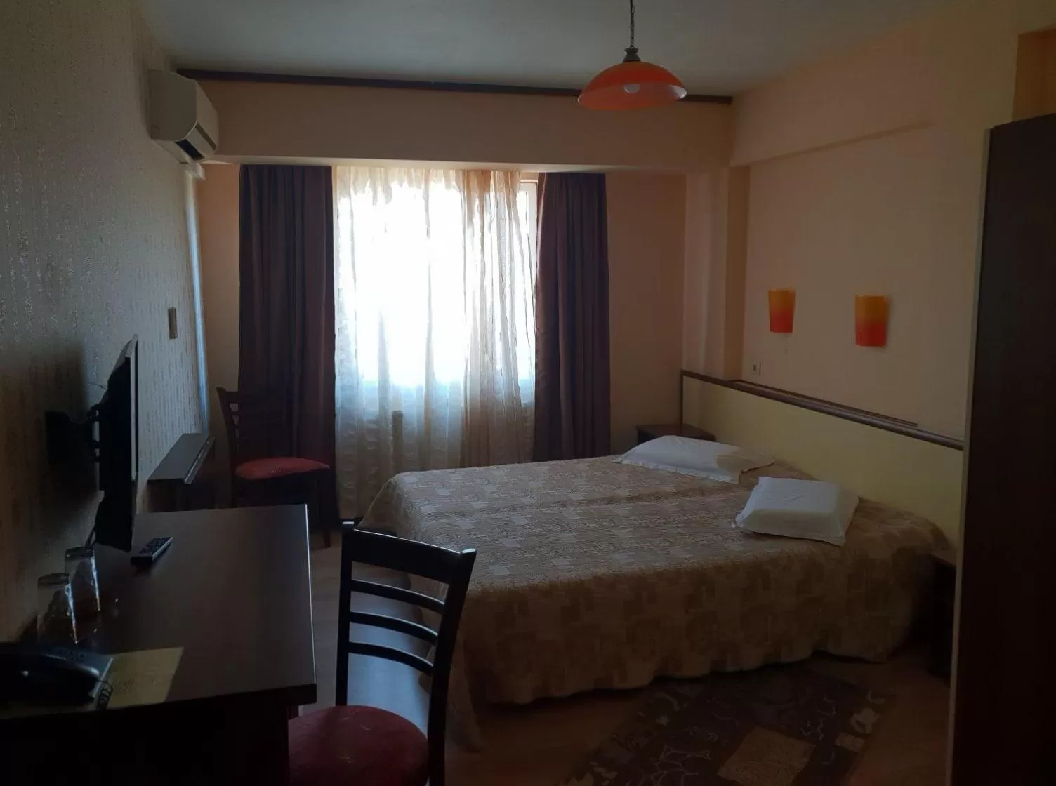 Bed in Hotel Diavolo