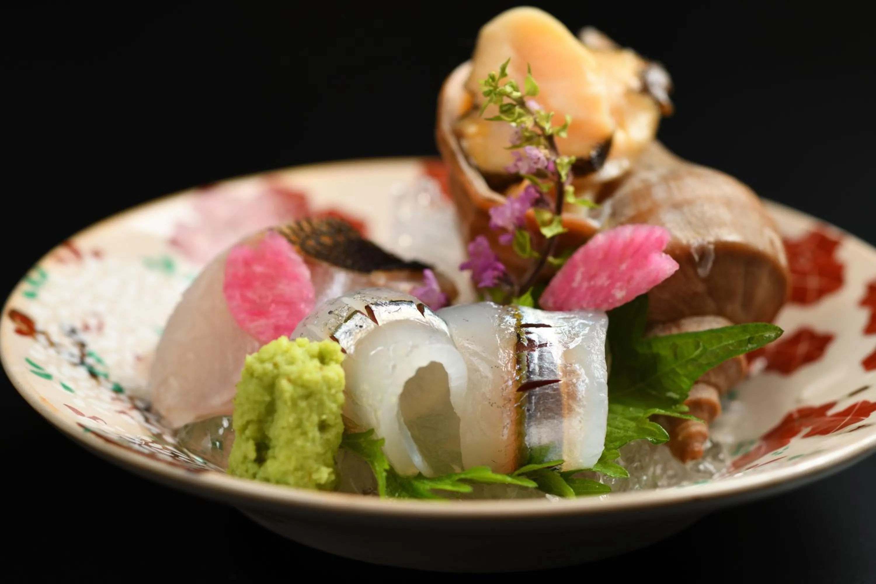 Food close-up in Hohoemino Kuyufu Tsuruya