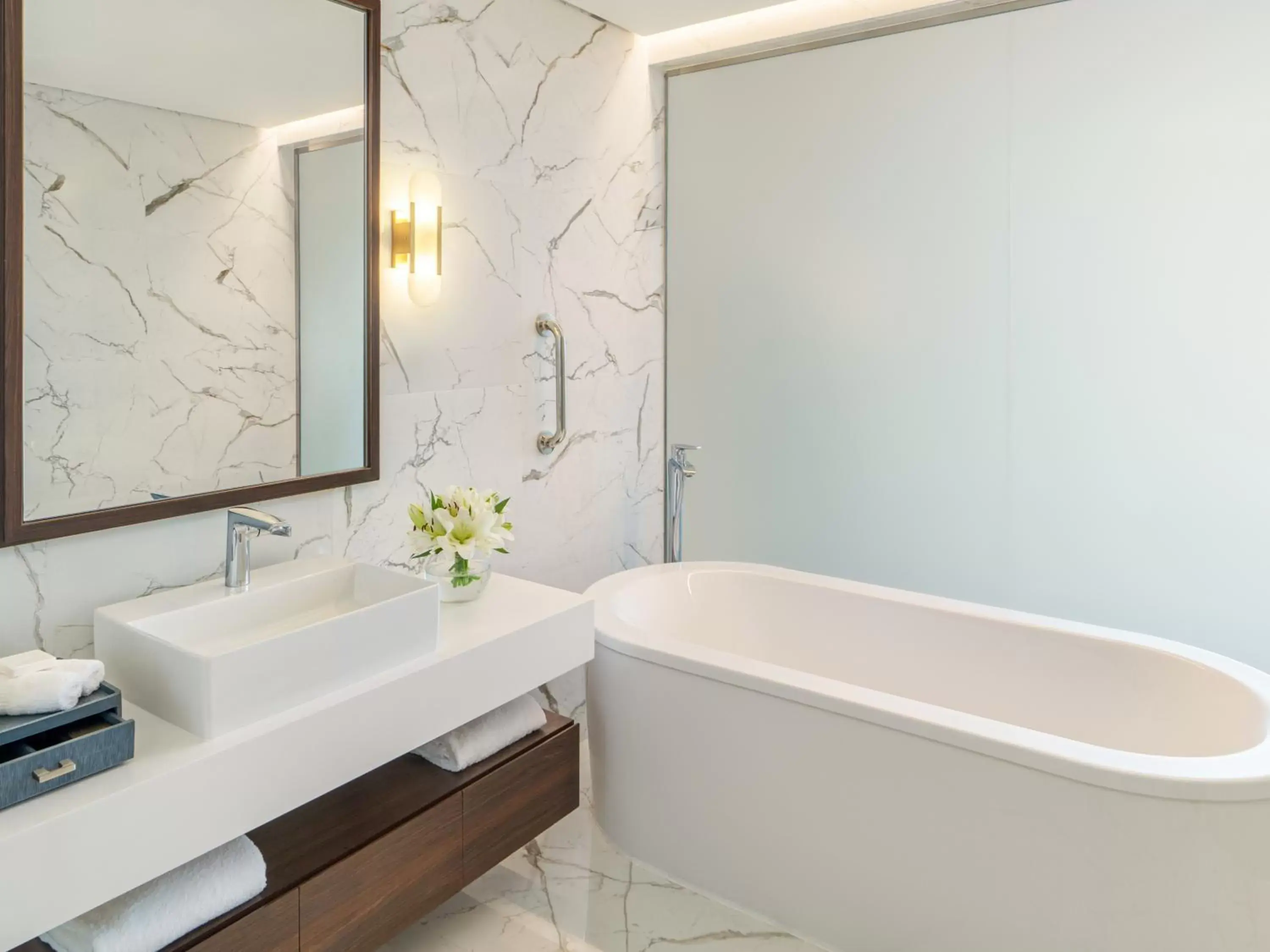 Bathroom in Fairmont Ramla Serviced Residences