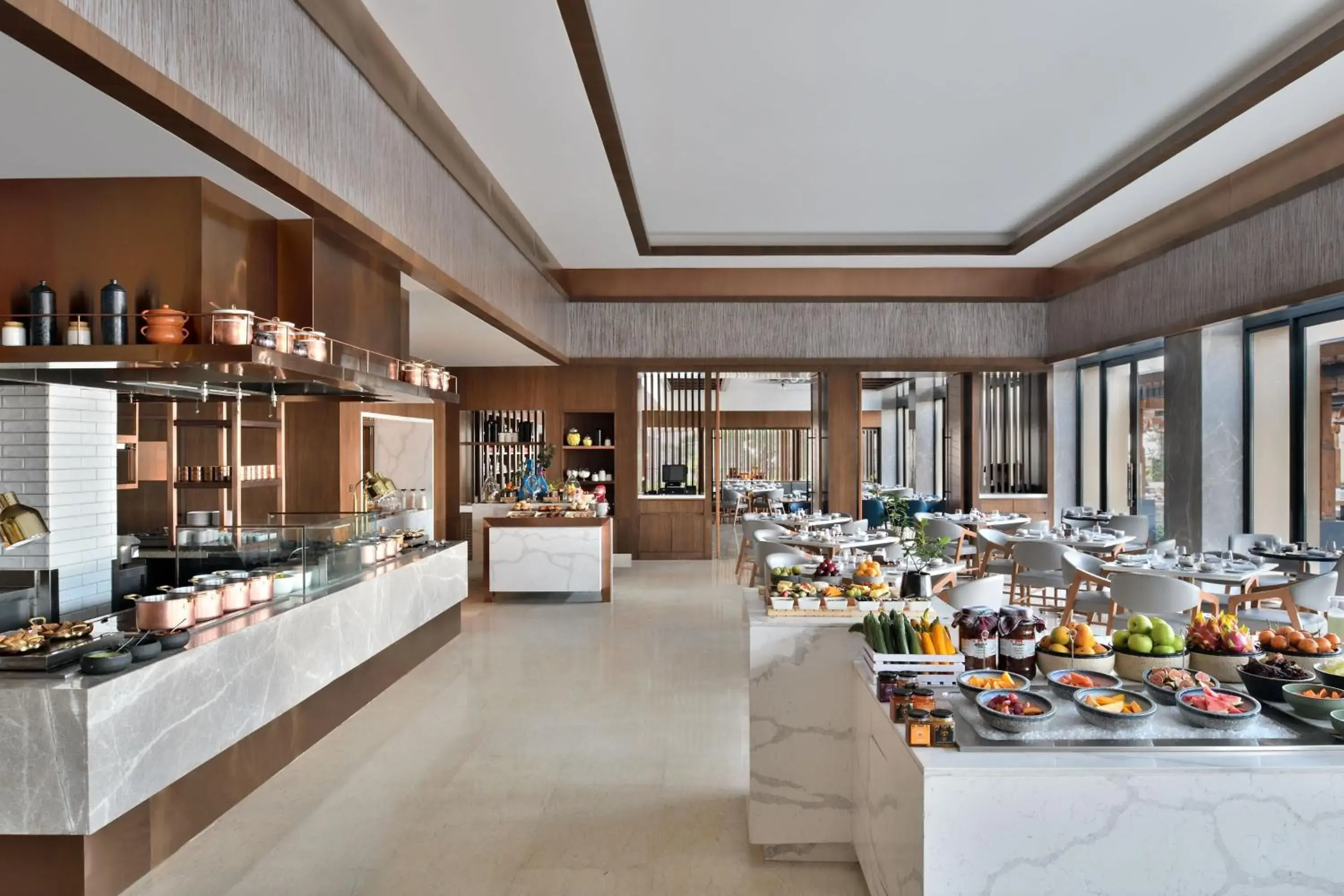 Breakfast, Restaurant/Places to Eat in The Westin Resort & Spa Himalayas