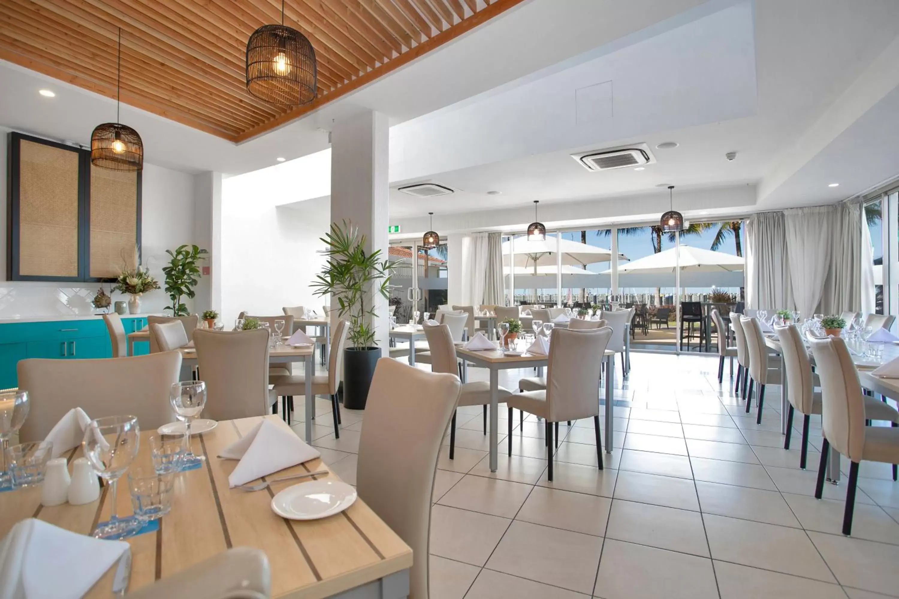 Restaurant/Places to Eat in Mantra Mackay