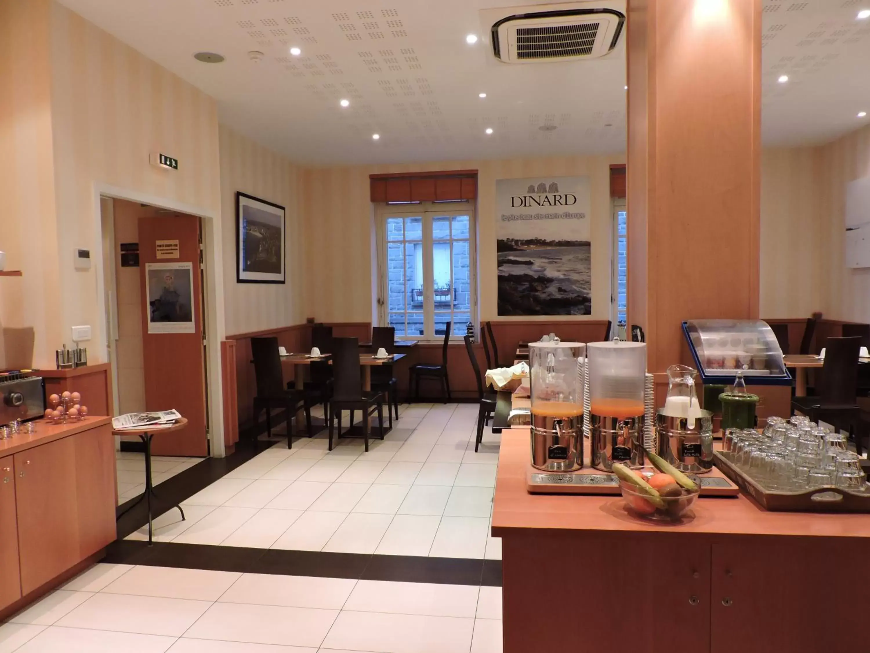 Restaurant/Places to Eat in Hotel Balmoral Dinard