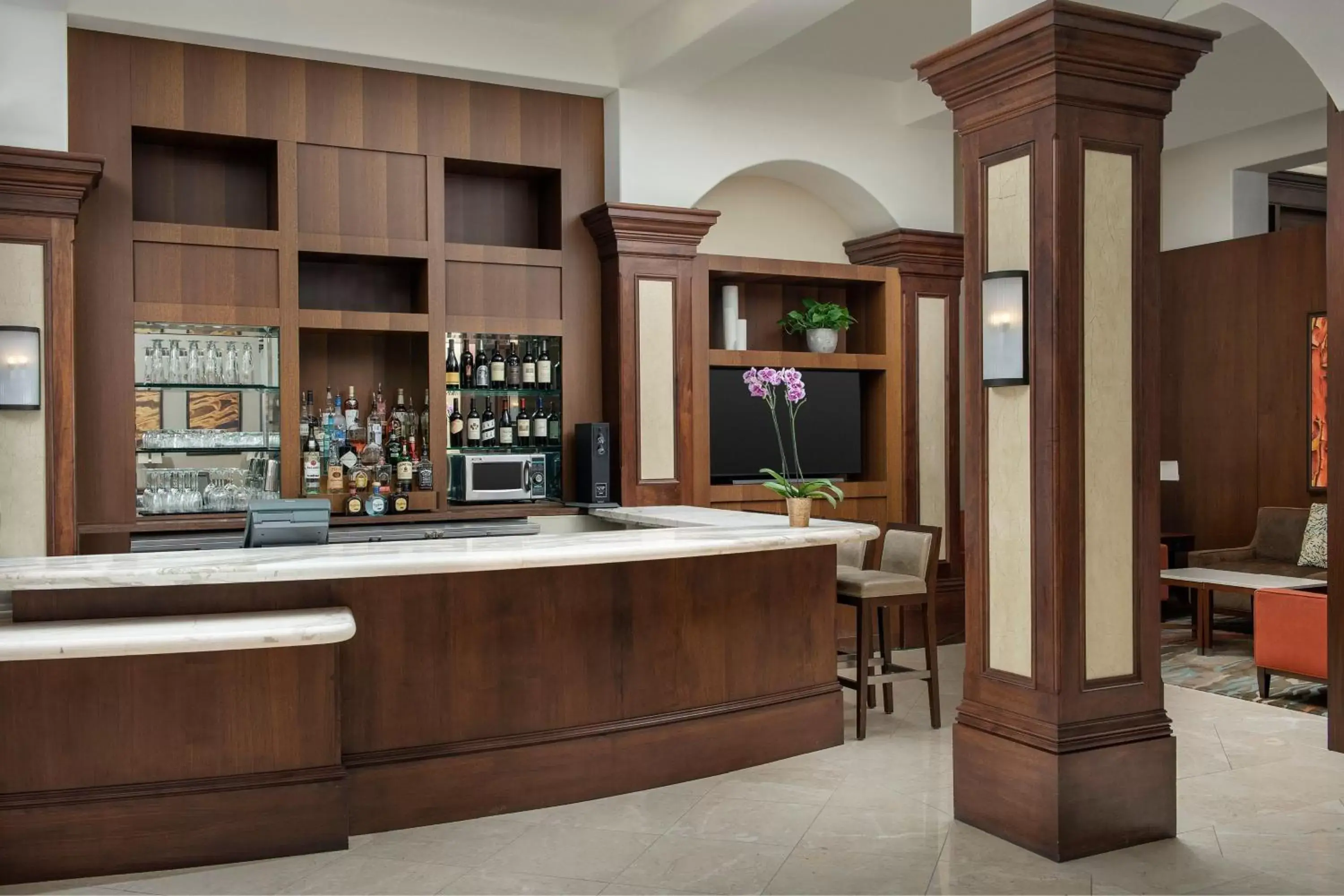 Lobby or reception, Lounge/Bar in The Westin Sacramento