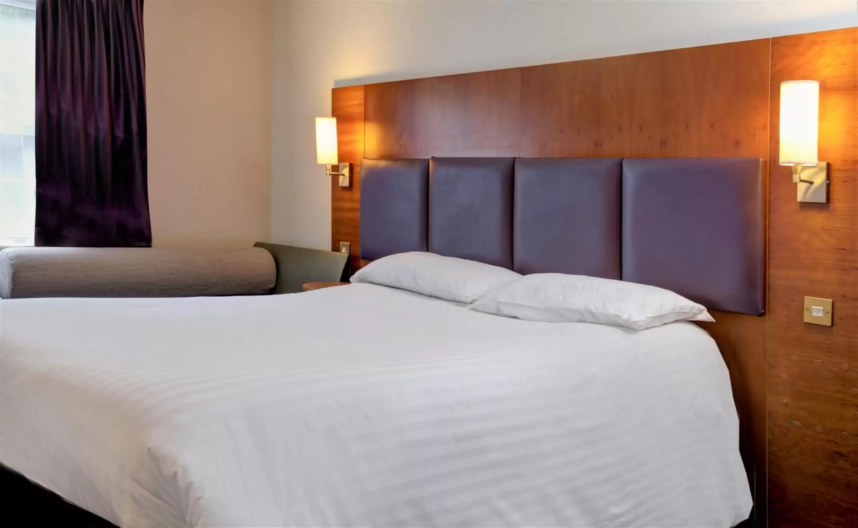 Bed in Plaza Chorley; Sure Hotel Collection by Best Western