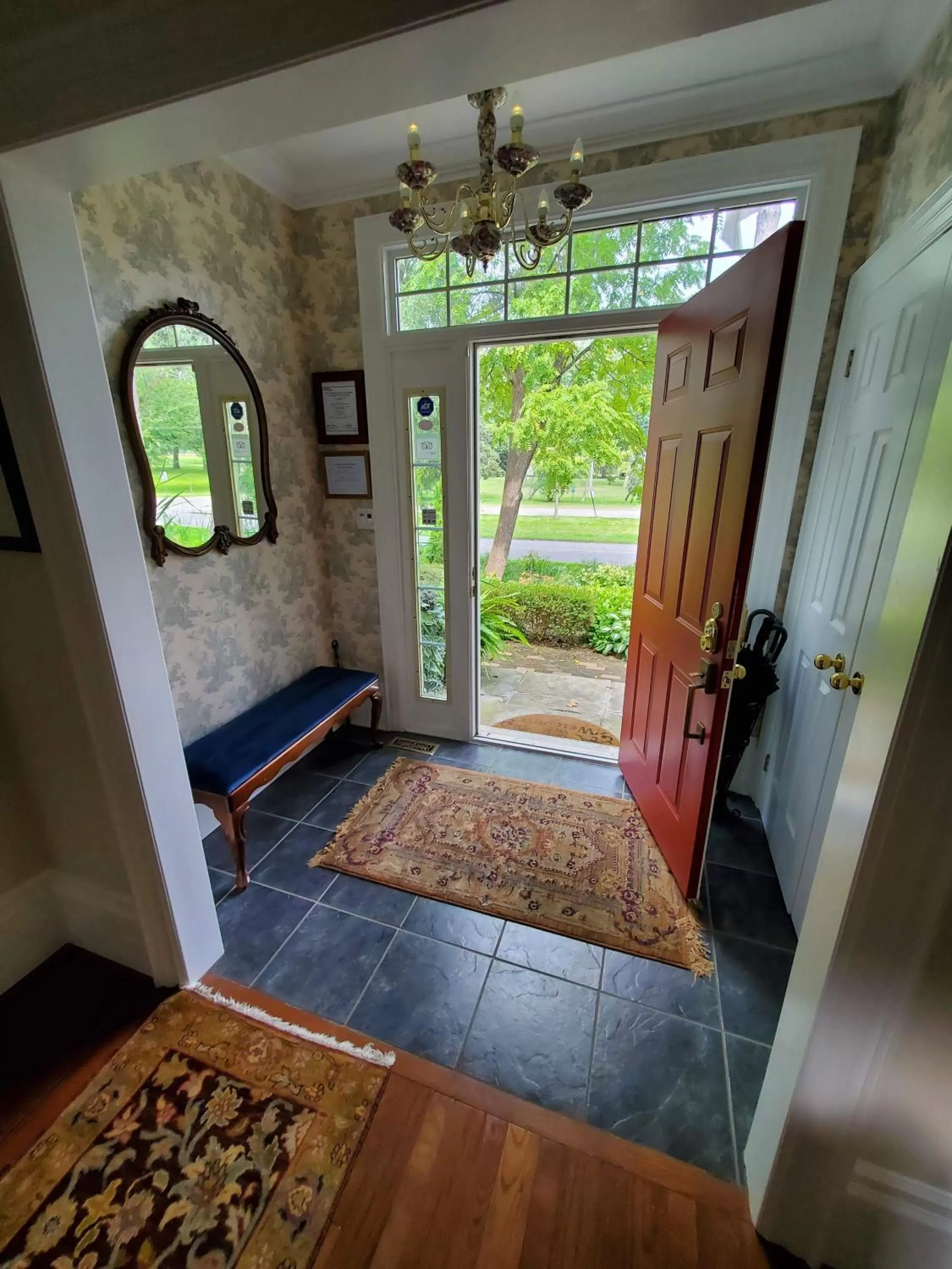 Facade/entrance in Darlington House Bed and Breakfast
