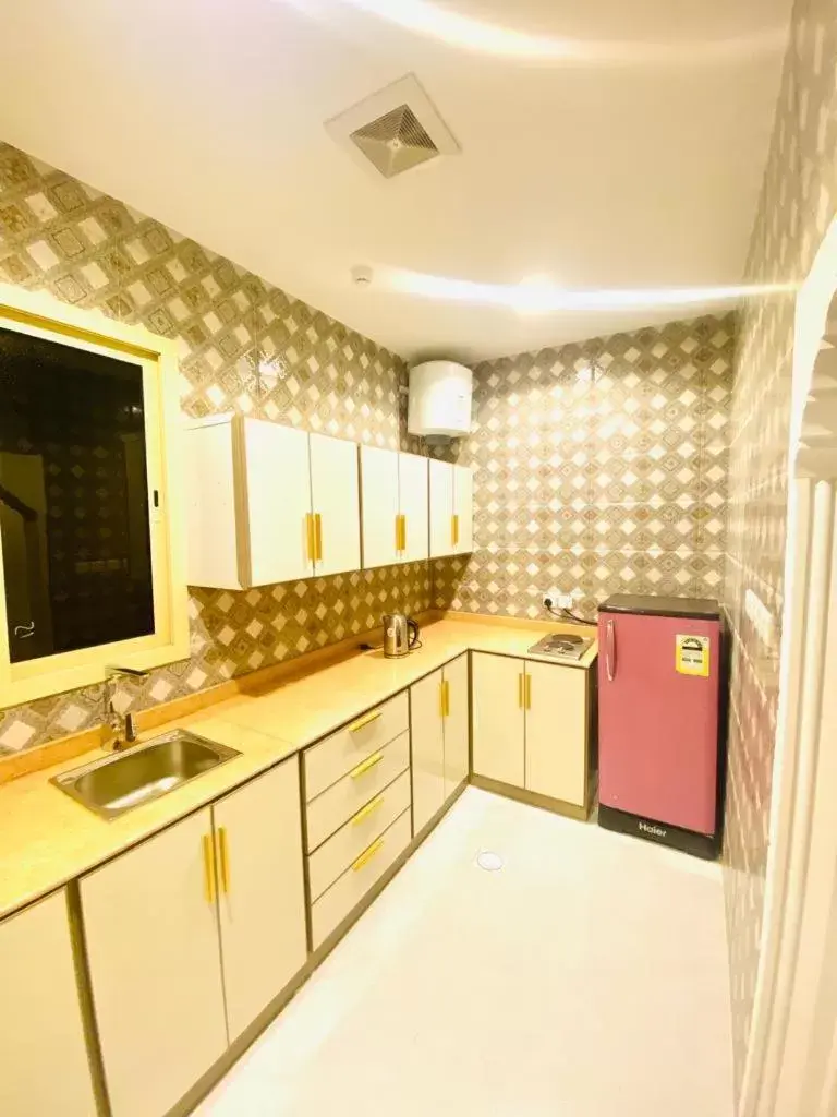 Three-Bedroom Suite in Quiet Rooms Suites 6 By Quiet Rooms Three-Bedroom Suite in Quiet Rooms Suites 6 By Quiet Rooms