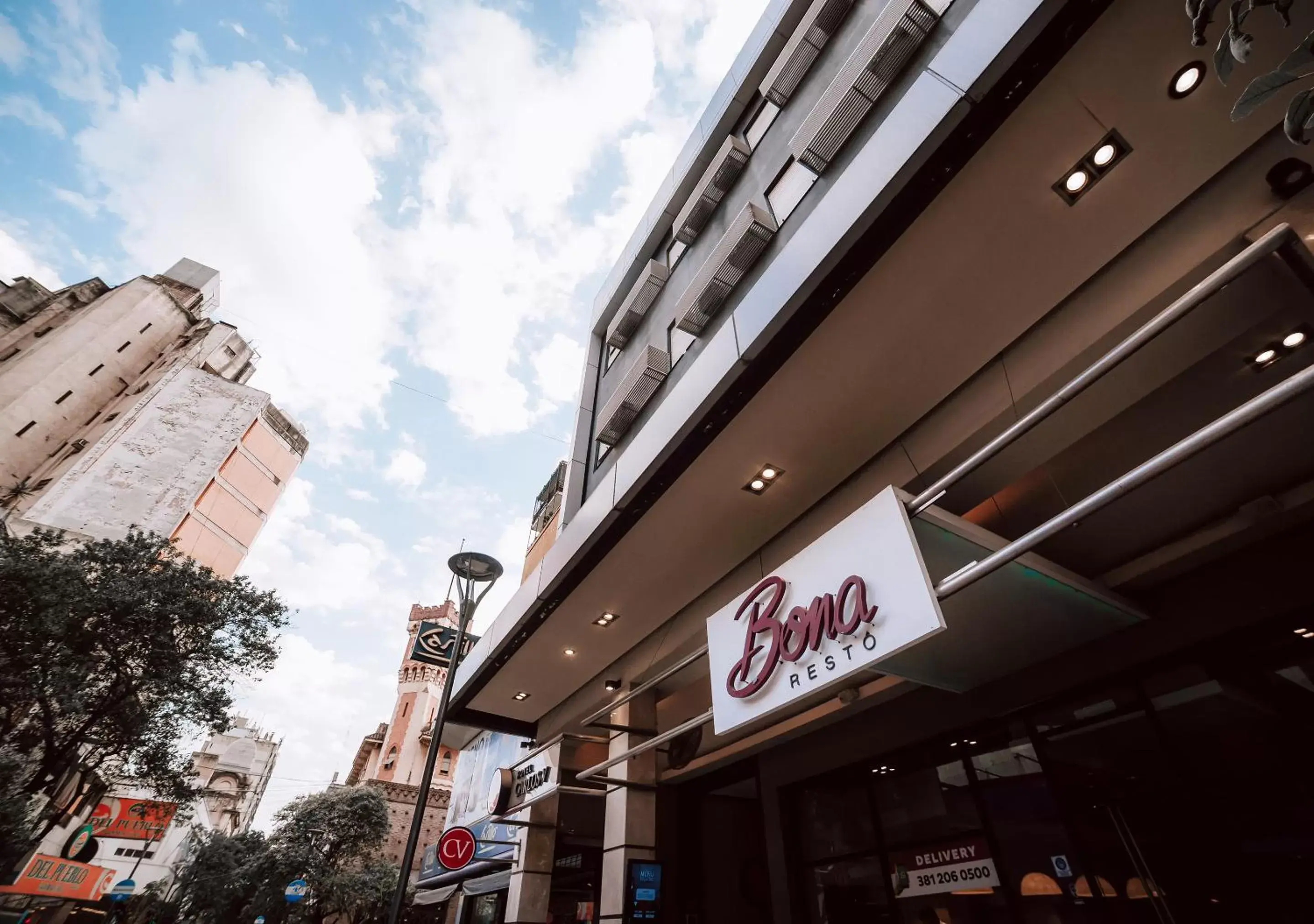 Facade/entrance, Property Building in Hotel Carlos V